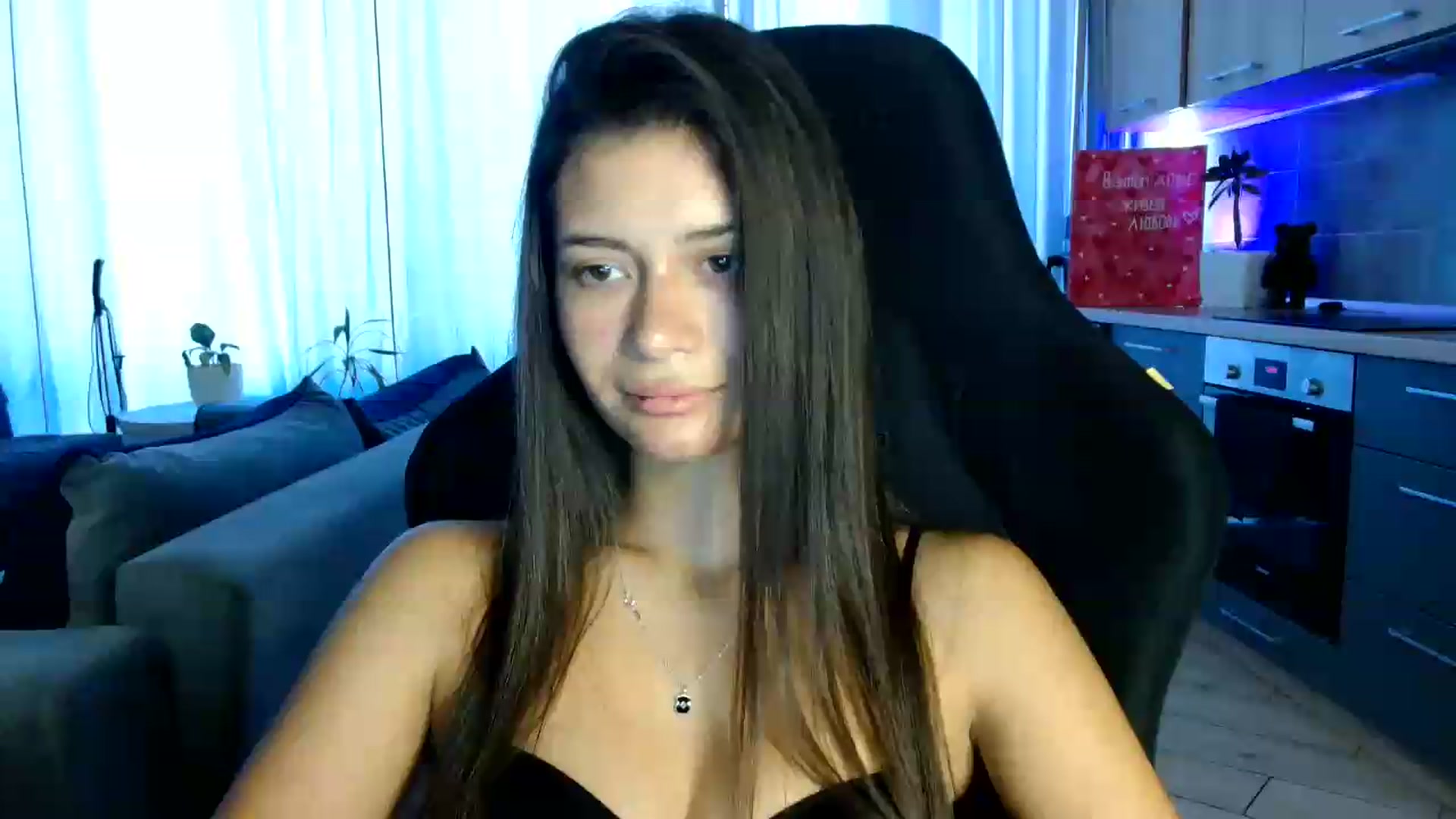 Gallery image thumbnail from FitXoxo's myfreecams stream on, 08/05/2026, 14:59 image 1 of 20