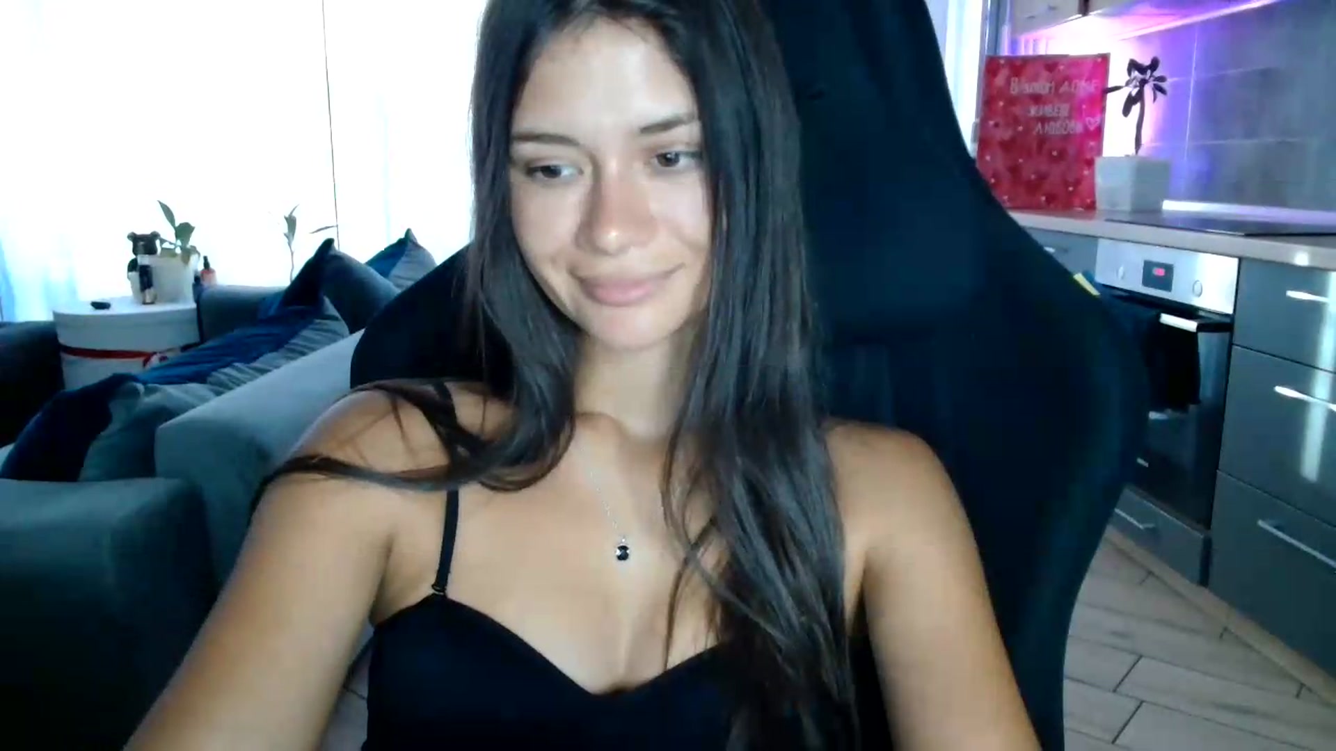 Gallery image thumbnail from FitXoxo's myfreecams stream on, 08/17/2026, 16:34 image 2 of 20