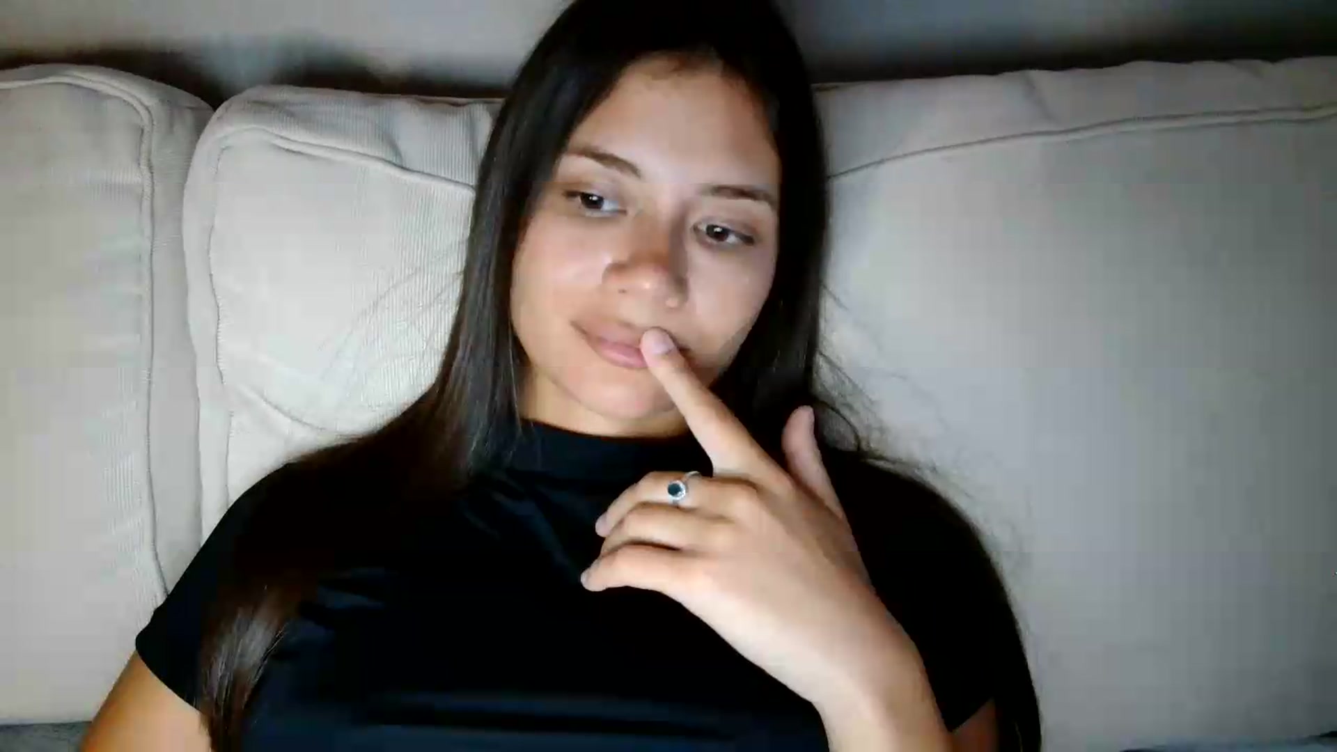 Gallery image thumbnail from FitXoxo's myfreecams stream on, 08/18/2026, 16:52 image 3 of 20
