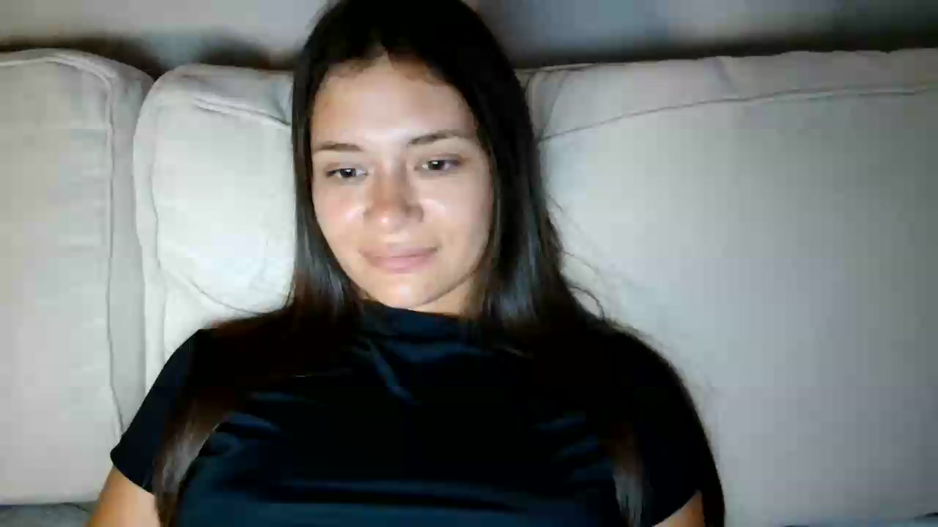 Gallery image thumbnail from FitXoxo's myfreecams stream on, 08/18/2026, 16:52 image 6 of 20