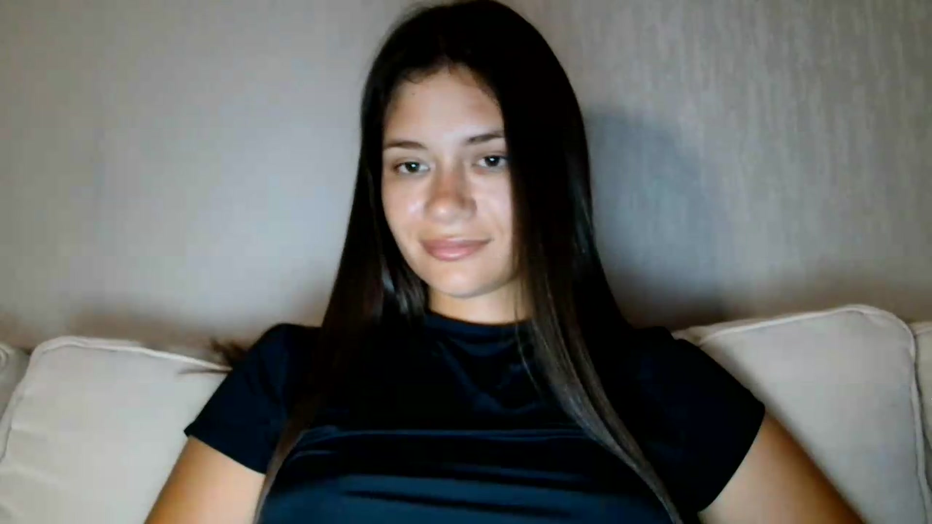 Gallery image thumbnail from FitXoxo's myfreecams stream on, 08/18/2026, 16:52 image 19 of 20