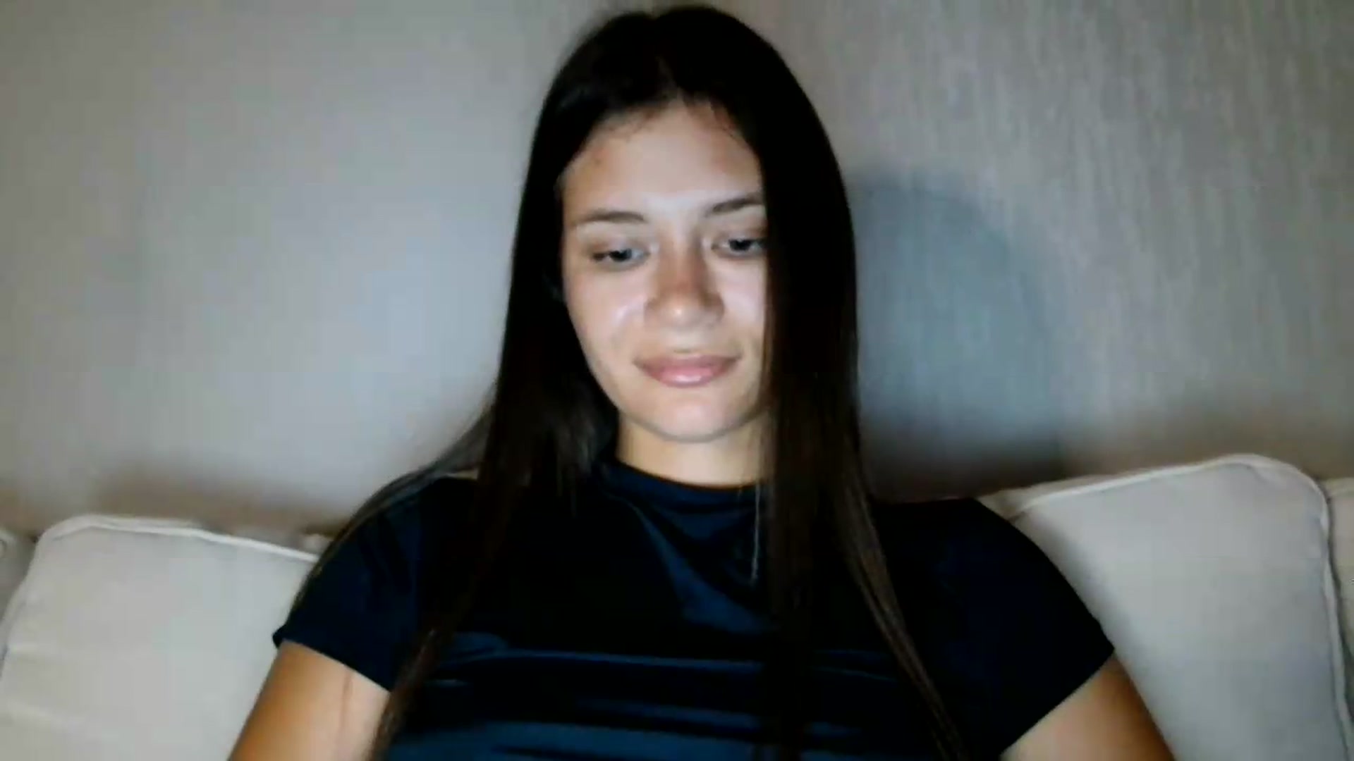 Gallery image thumbnail from FitXoxo's myfreecams stream on, 08/18/2026, 16:52 image 18 of 20