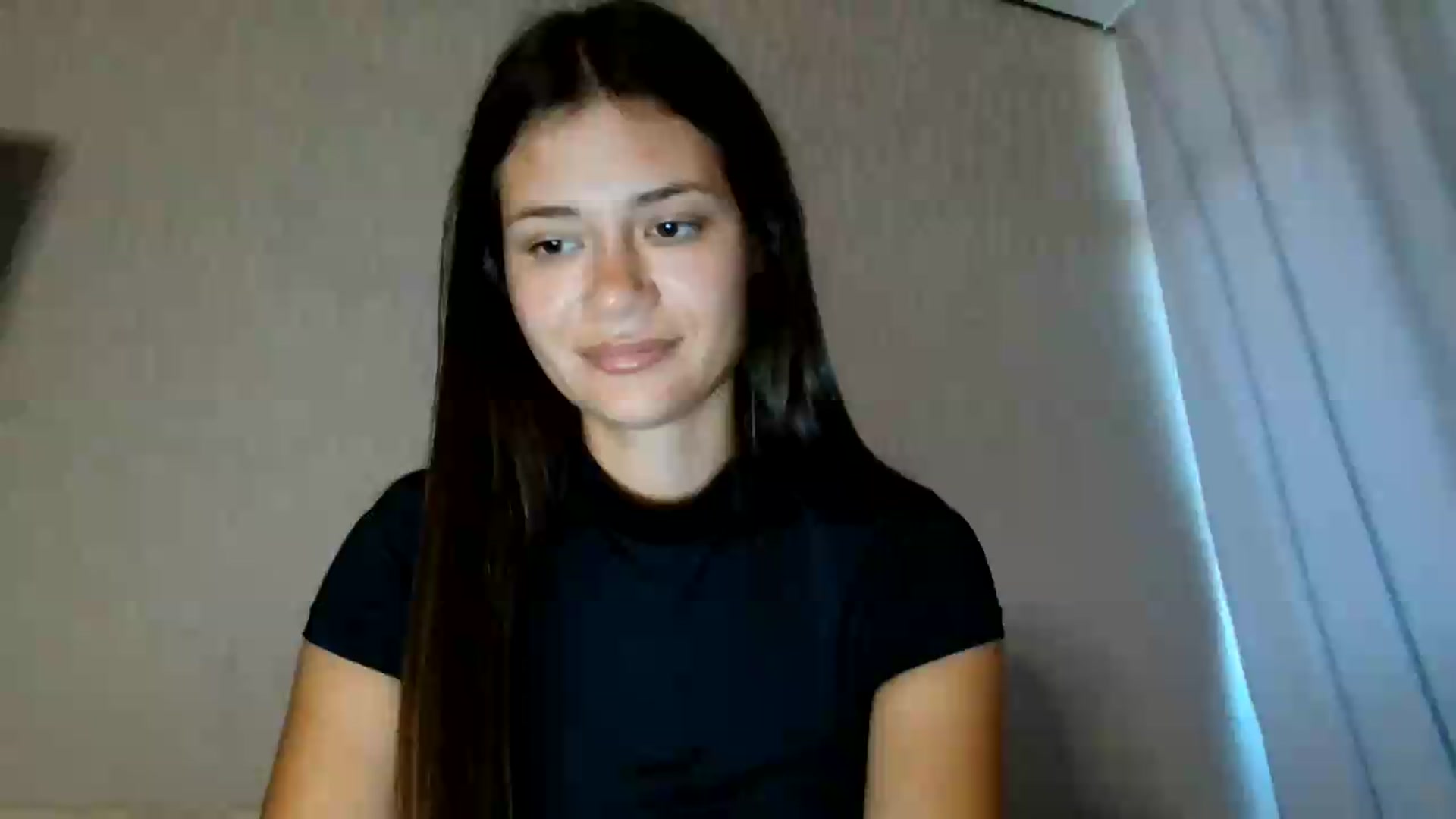 Gallery image thumbnail from FitXoxo's myfreecams stream on, 08/18/2026, 16:52 image 15 of 20