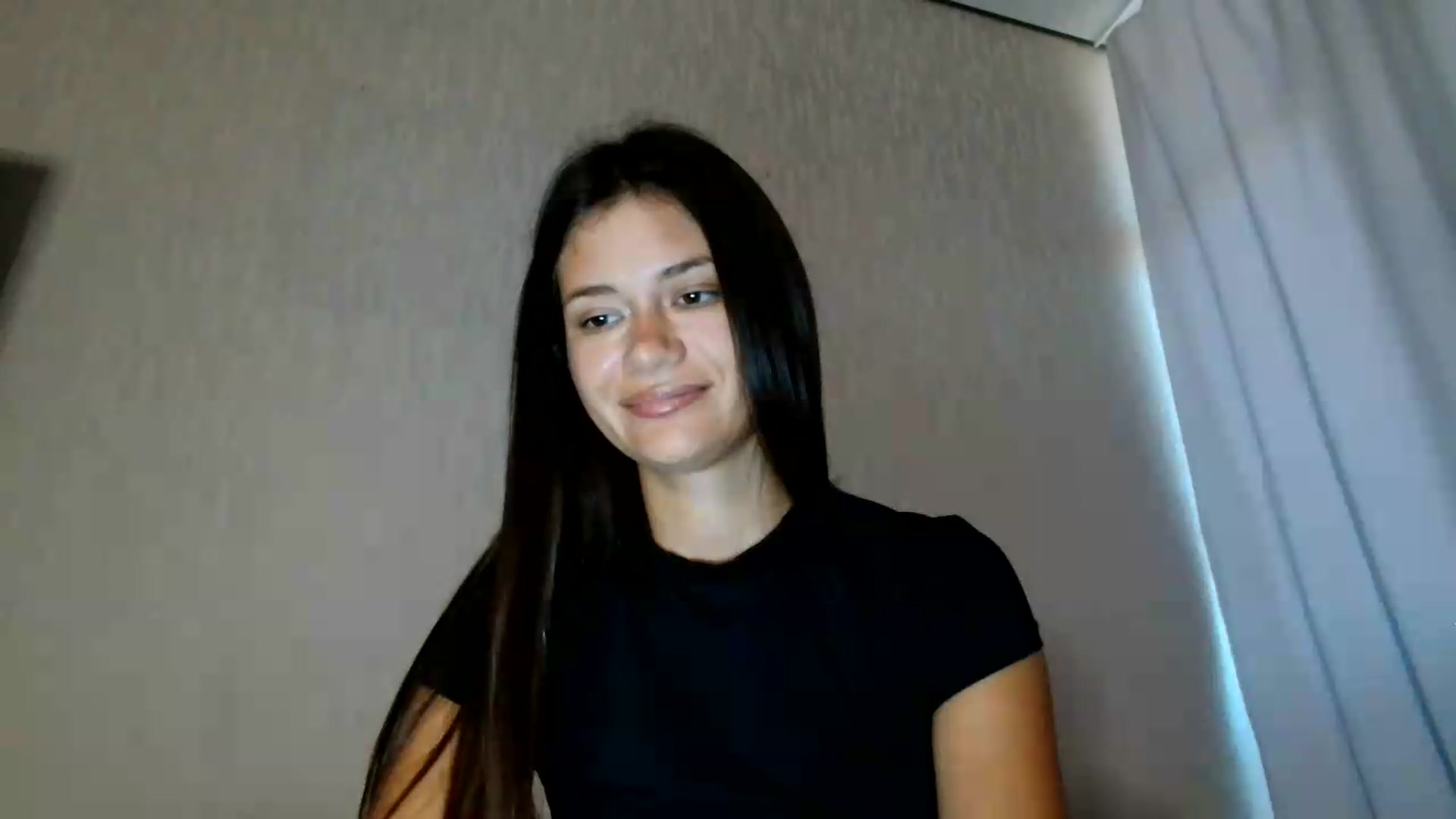 Gallery image thumbnail from FitXoxo's myfreecams stream on, 08/18/2026, 16:52 image 17 of 20