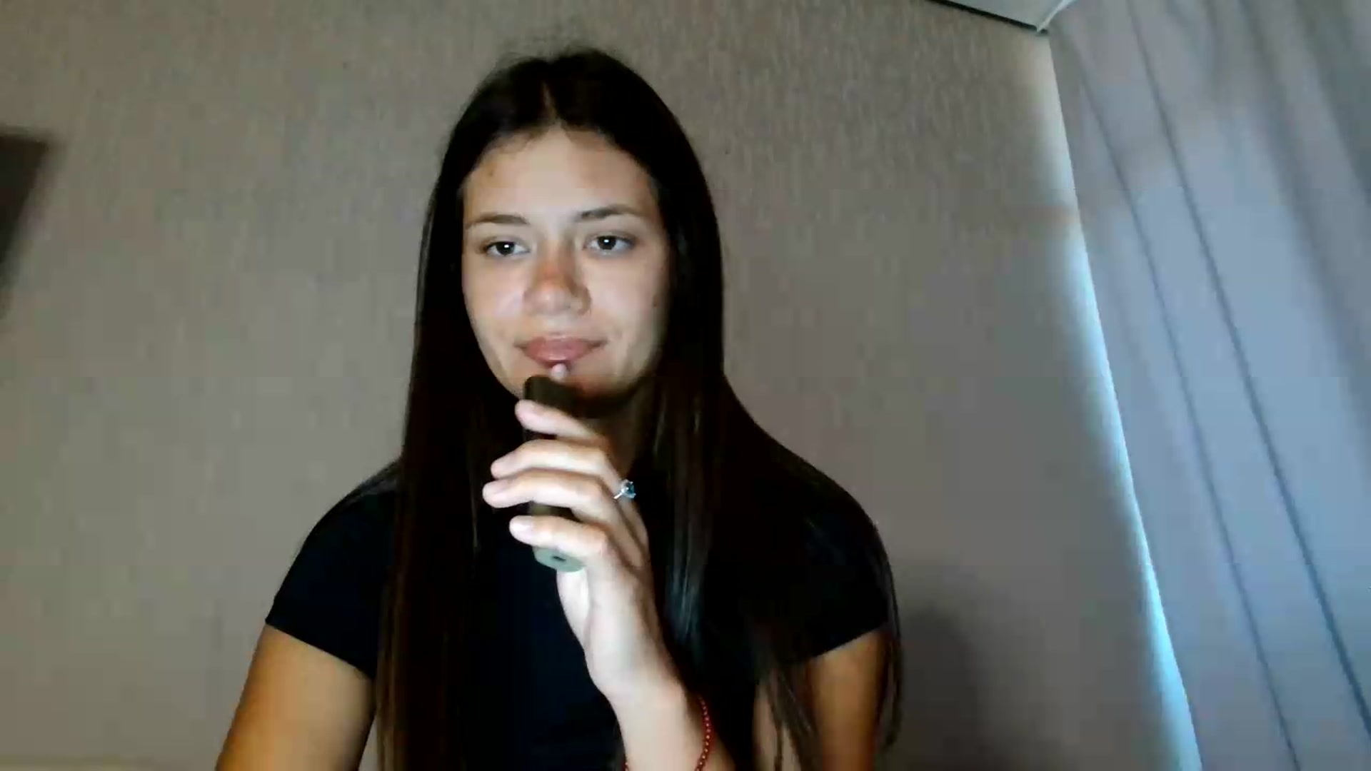 Gallery image thumbnail from FitXoxo's myfreecams stream on, 08/18/2026, 16:52 image 16 of 20