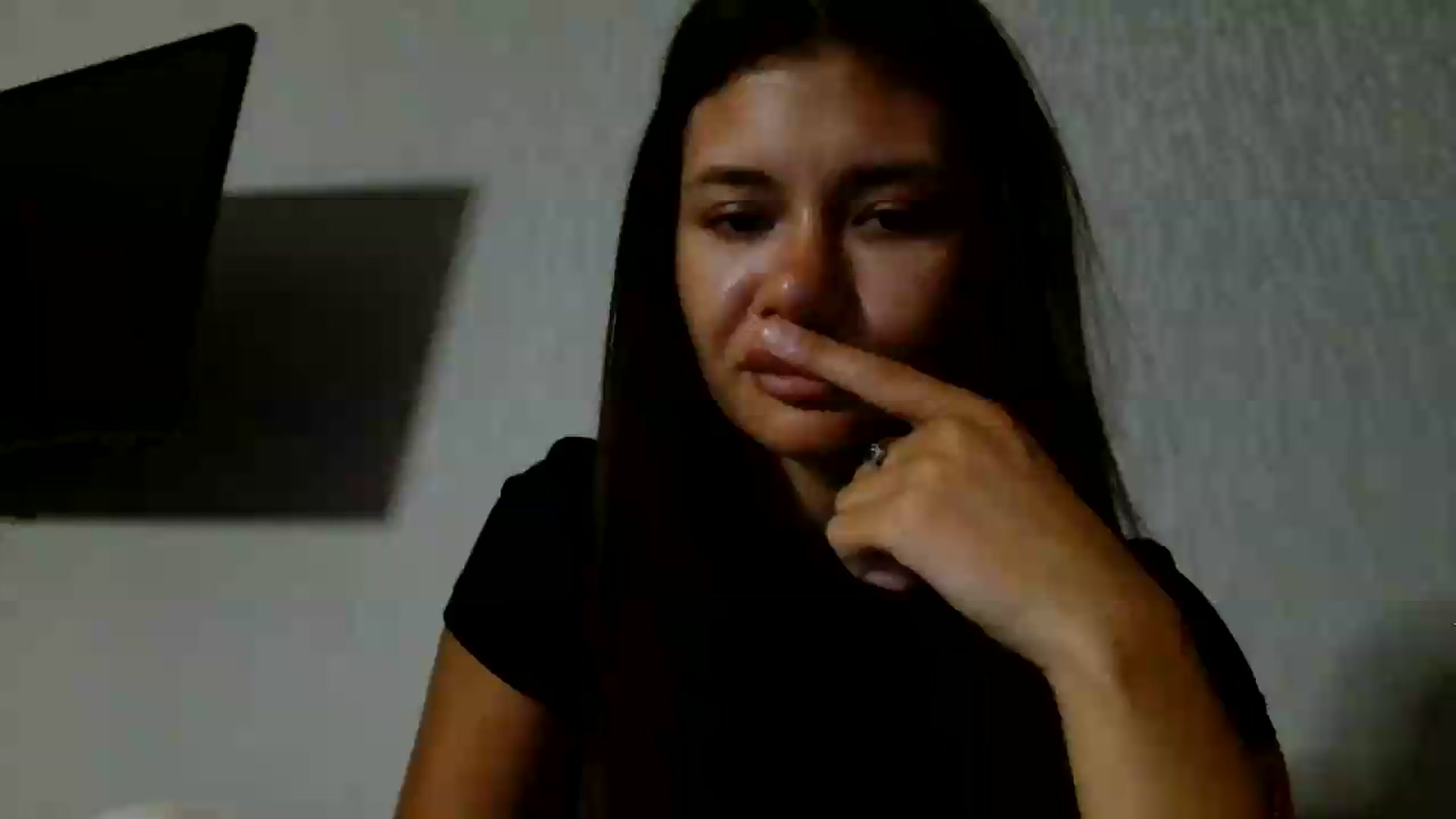 Gallery image thumbnail from FitXoxo's myfreecams stream on, 08/18/2026, 18:10 image 12 of 20