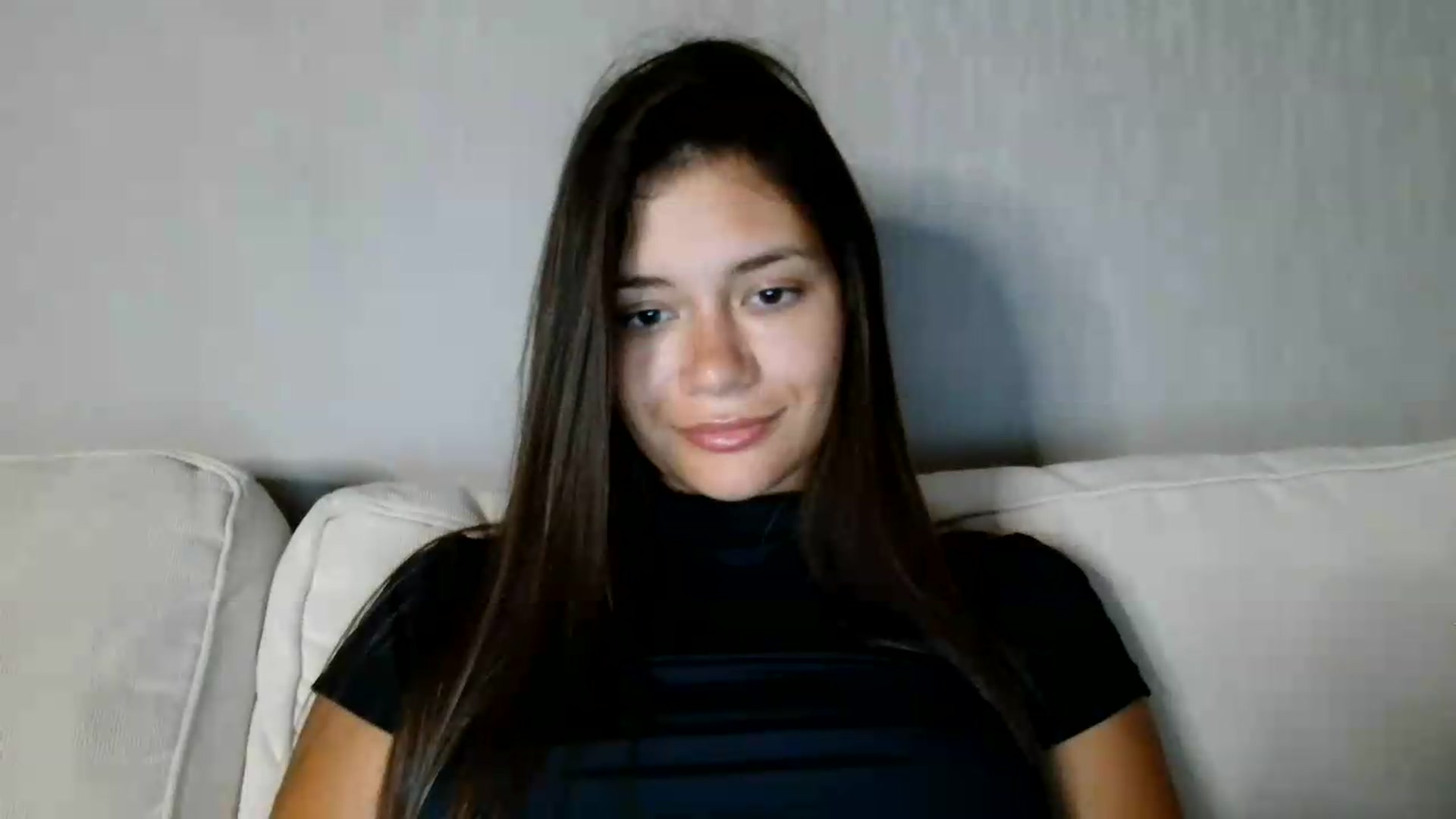 Gallery image thumbnail from FitXoxo's myfreecams stream on, 08/18/2026, 18:10 image 15 of 20
