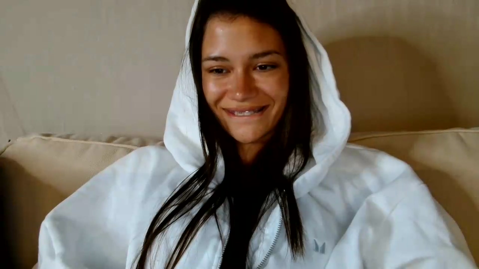 Gallery image thumbnail from FitXoxo's myfreecams stream on, 08/27/2026, 17:52 image 3 of 20