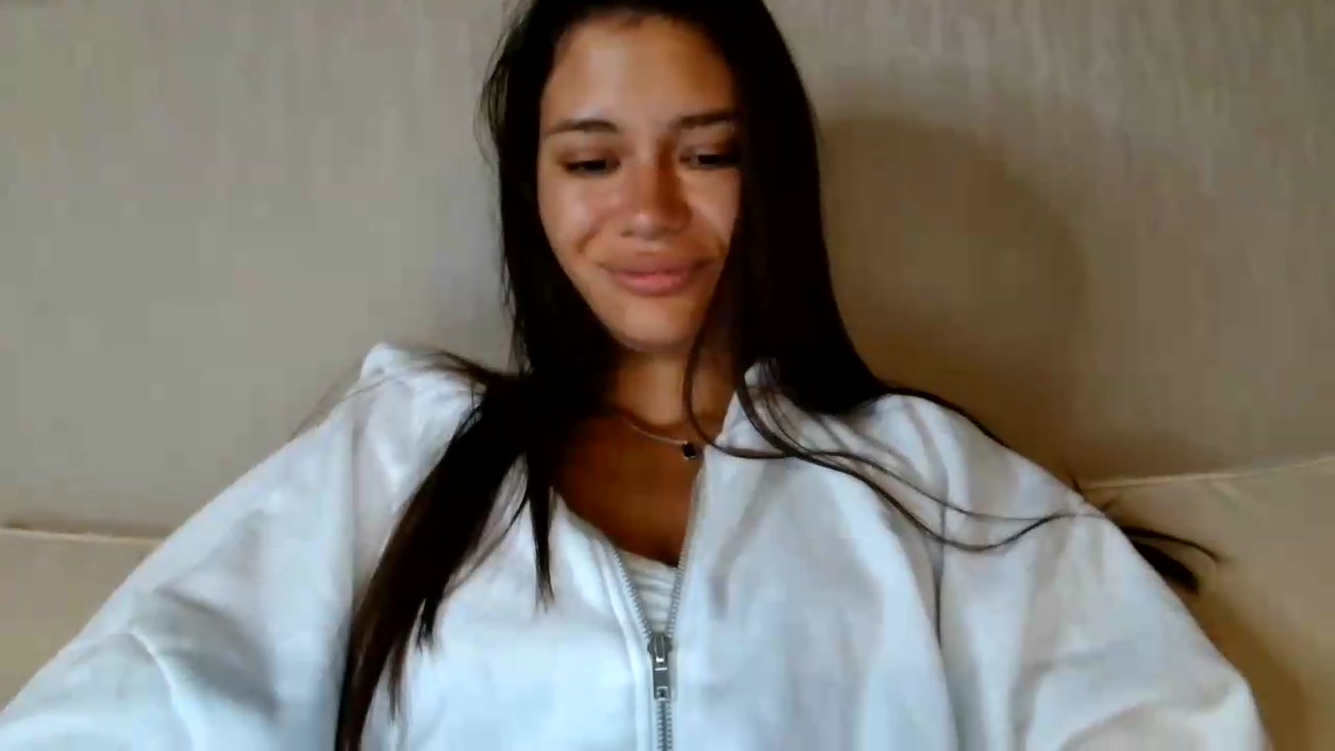 Gallery image thumbnail from FitXoxo's myfreecams stream on, 08/27/2026, 19:53 image 6 of 20