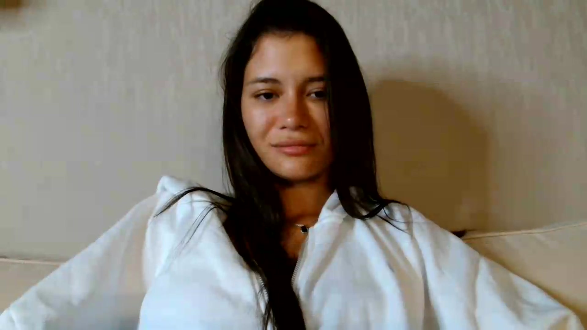 Gallery image thumbnail from FitXoxo's myfreecams stream on, 08/27/2026, 19:53 image 20 of 20