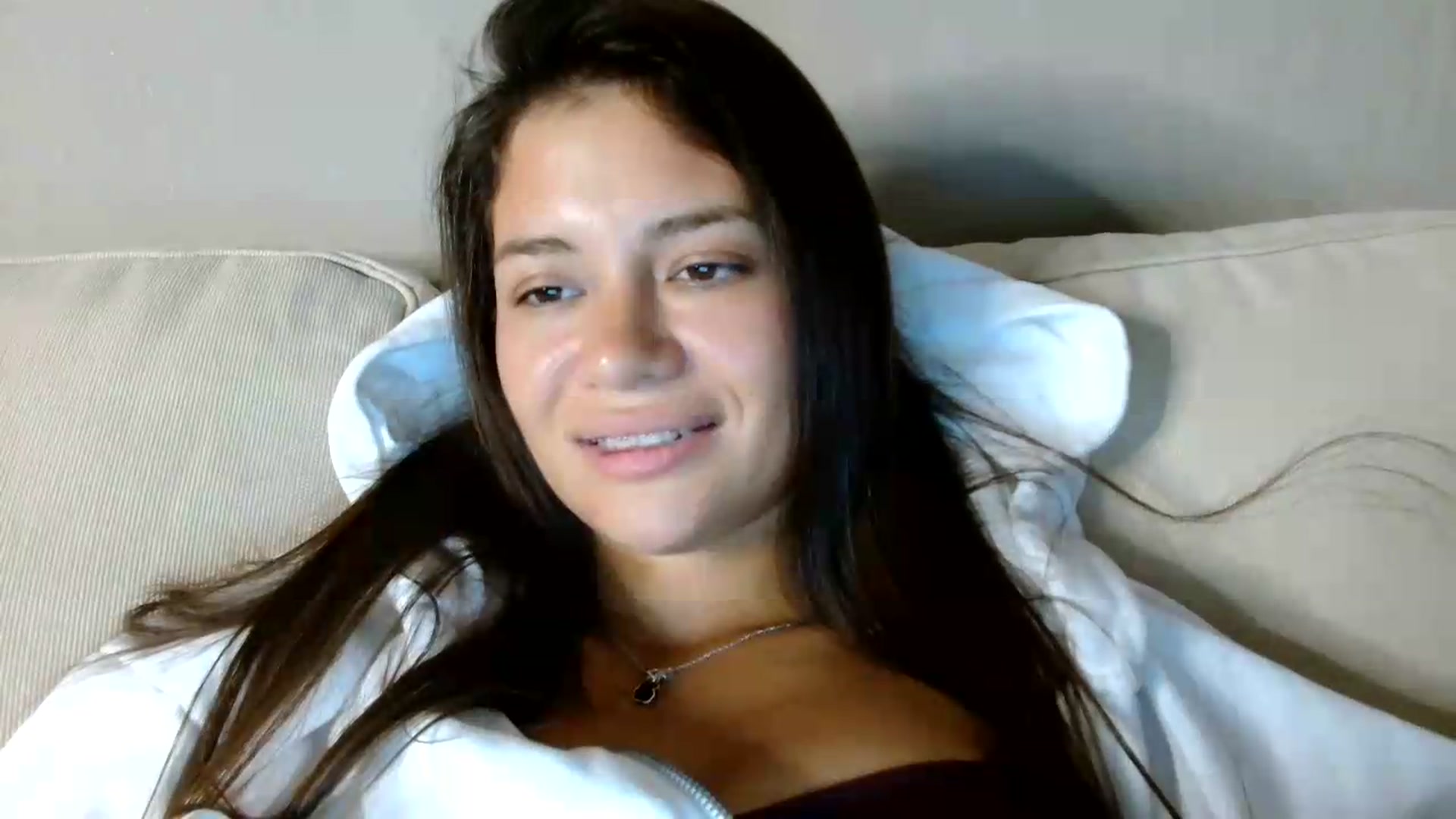 Gallery image thumbnail from FitXoxo's myfreecams stream on, 08/28/2026, 17:34 image 20 of 20