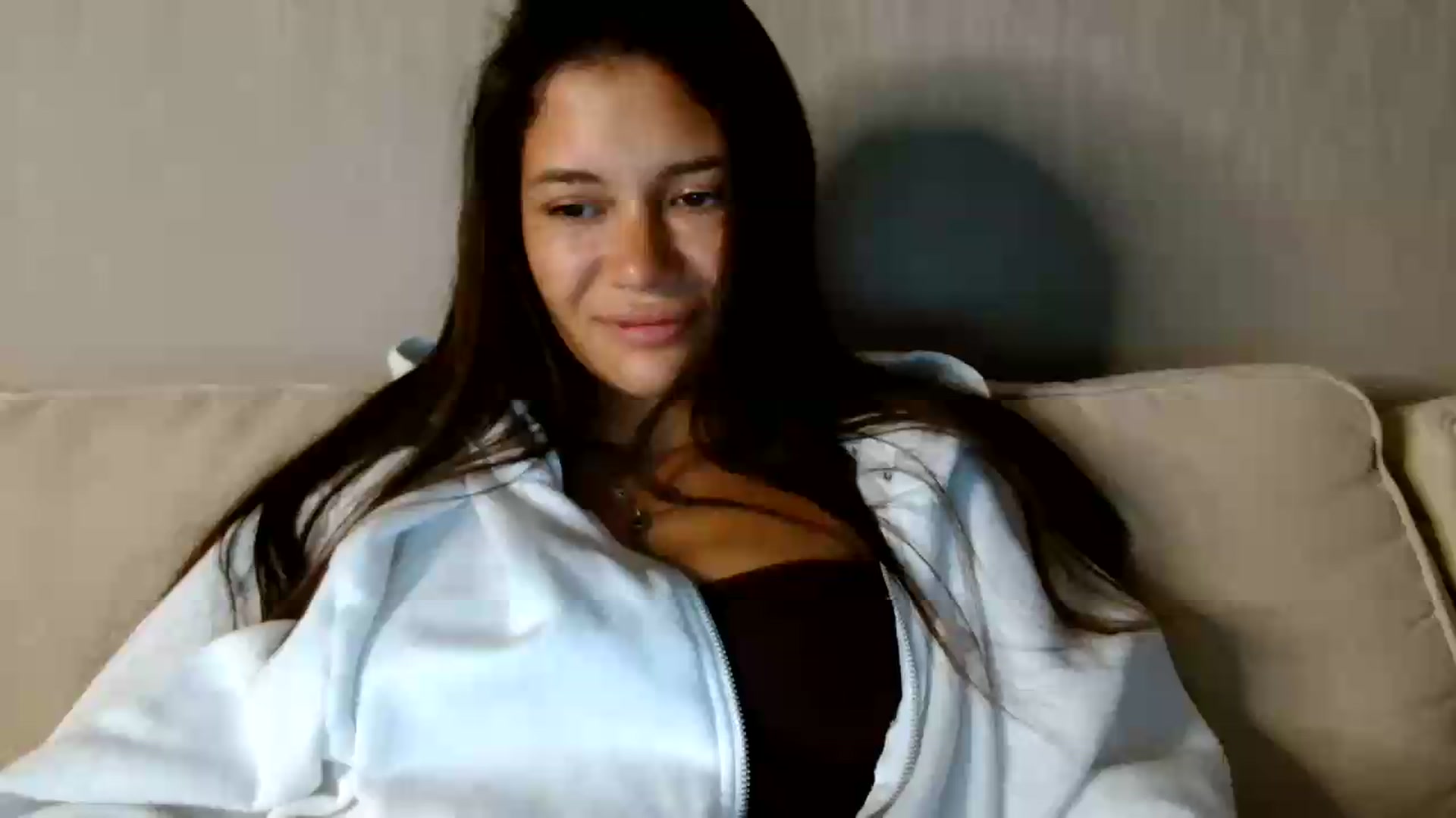 Gallery image thumbnail from FitXoxo's myfreecams stream on, 08/28/2026, 17:34 image 3 of 20