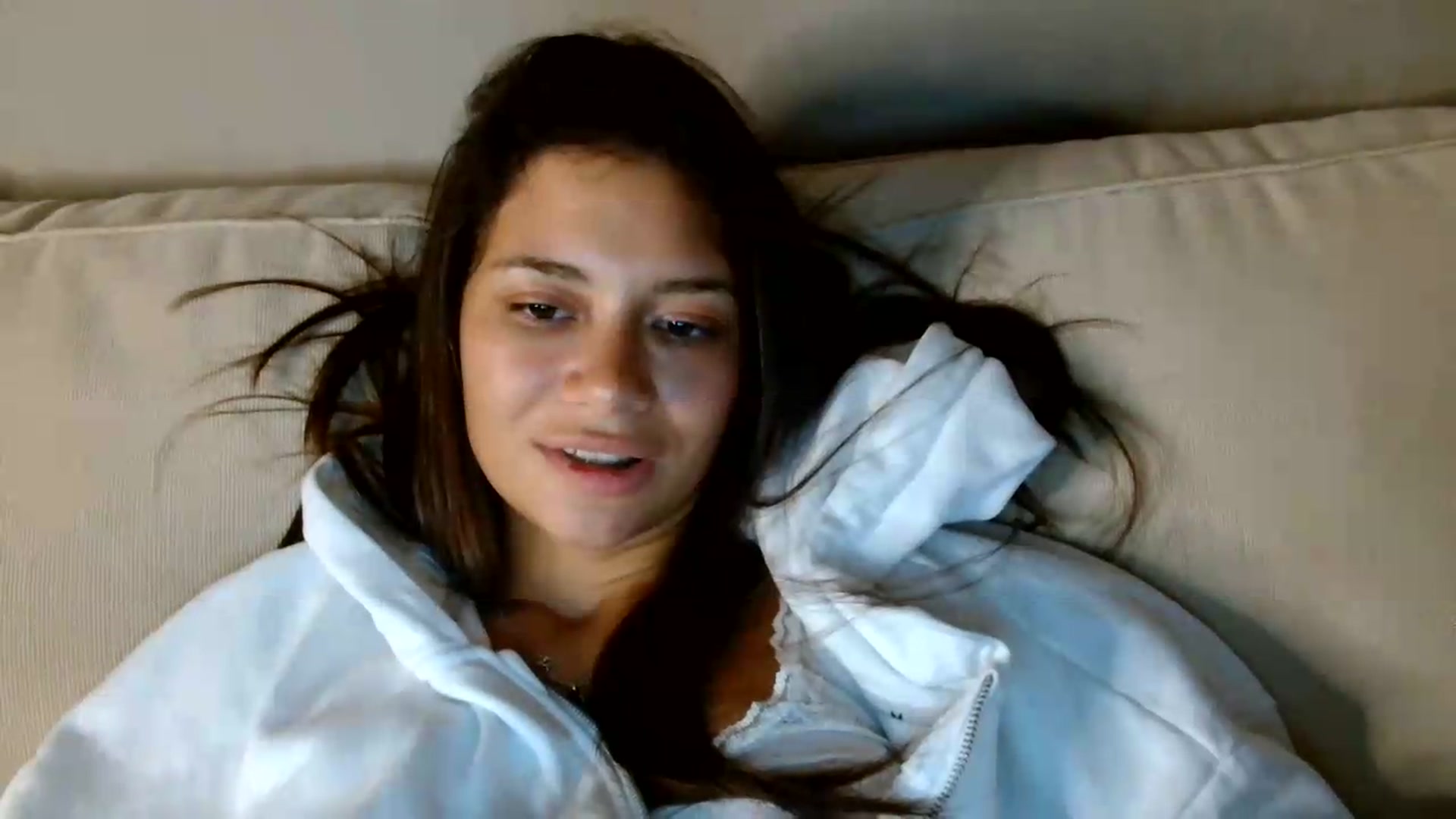 Gallery image thumbnail from FitXoxo's myfreecams stream on, 08/28/2026, 18:52 image 15 of 20