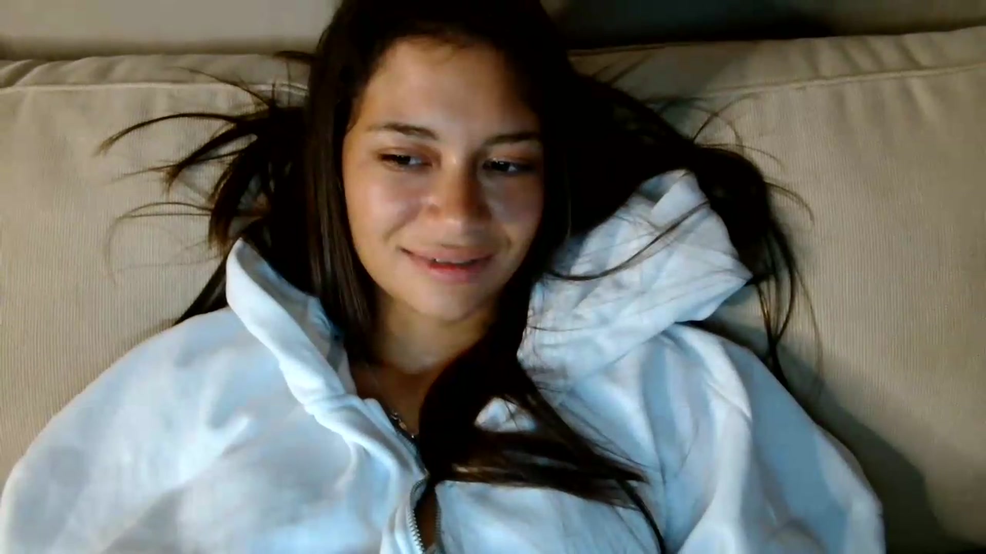 Gallery image thumbnail from FitXoxo's myfreecams stream on, 08/28/2026, 18:52 image 8 of 20
