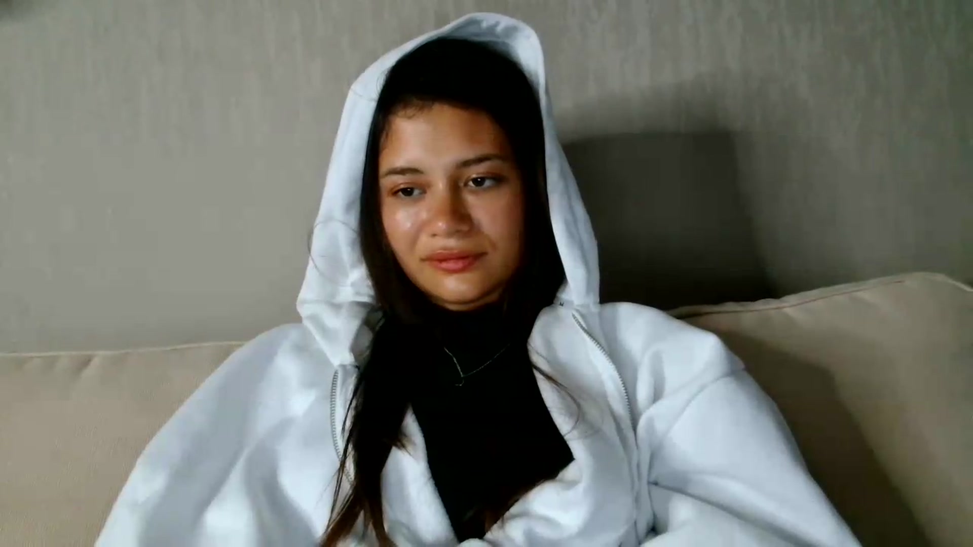 Gallery image thumbnail from FitXoxo's myfreecams stream on, 08/29/2026, 18:15 image 19 of 20