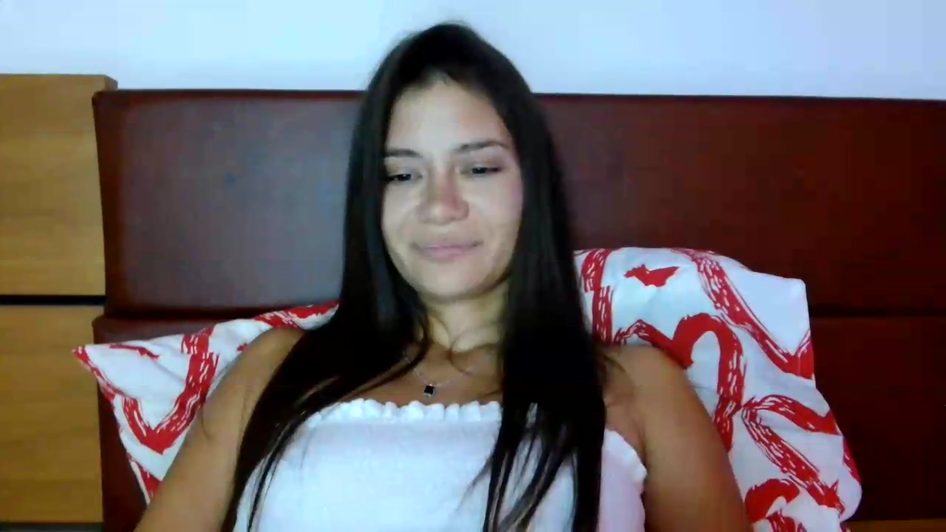 Gallery image thumbnail from FitXoxo's myfreecams stream on, 09/07/2026, 19:10 image 2 of 20
