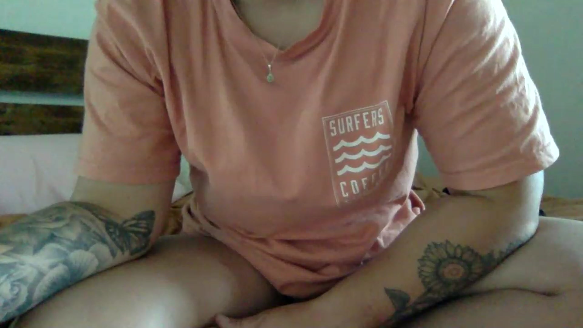 Gallery image thumbnail from Fitchick24's myfreecams stream on, 11/19/2022, 24:06 image 16 of 20