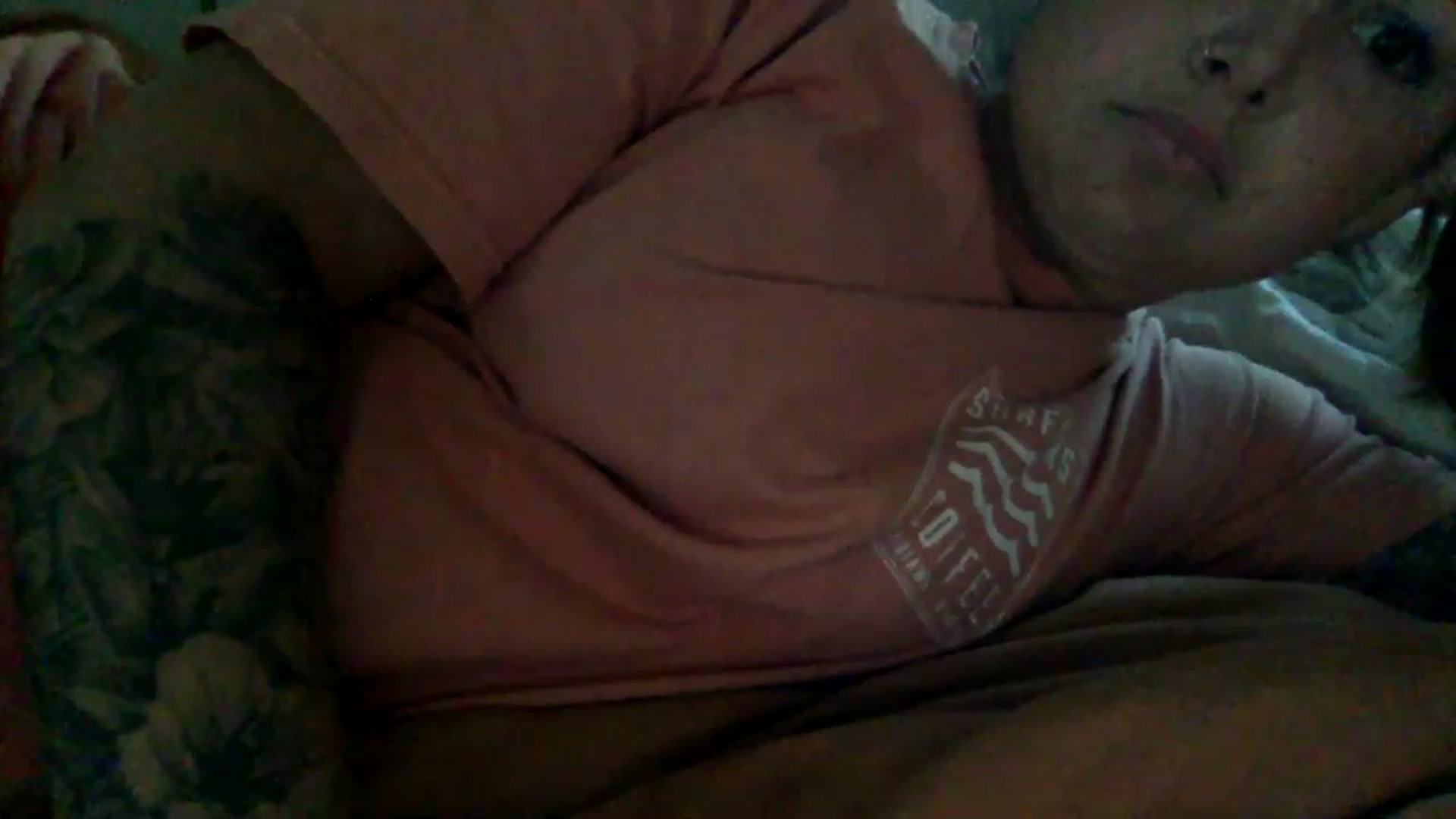 Gallery image thumbnail from Fitchick24's myfreecams stream on, 11/19/2022, 24:33 image 16 of 20