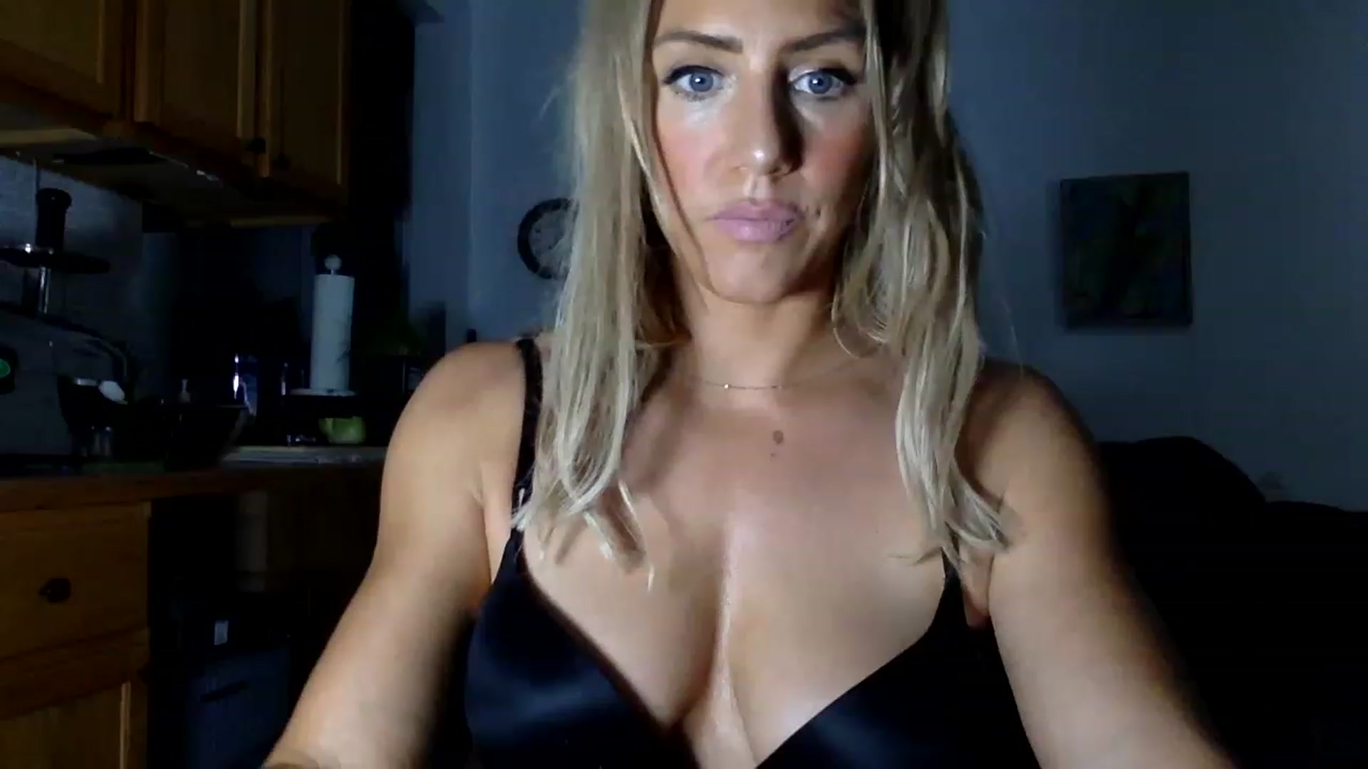 Gallery image thumbnail from Fitnessbaby69's myfreecams stream on, 11/26/2022, 12:54 image 2 of 20