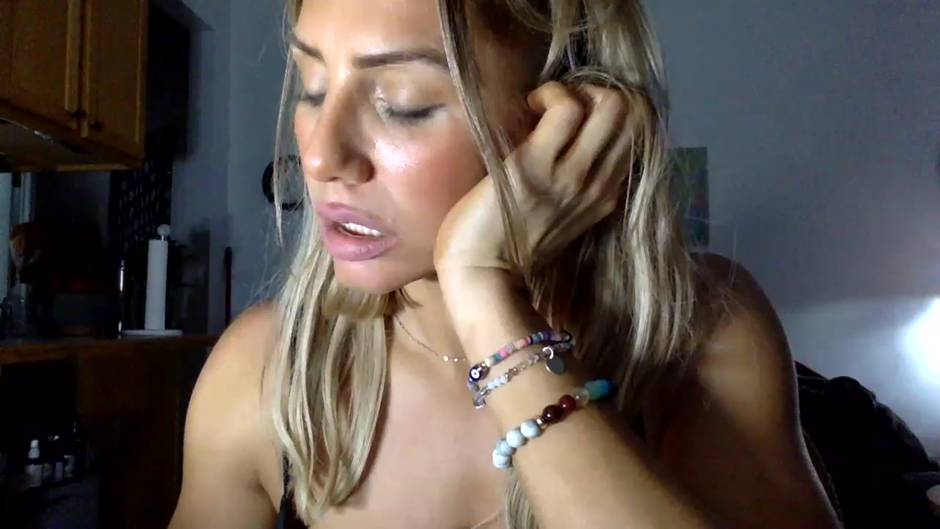 Gallery image thumbnail from Fitnessbaby69's myfreecams stream on, 11/28/2022, 12:01 image 13 of 20