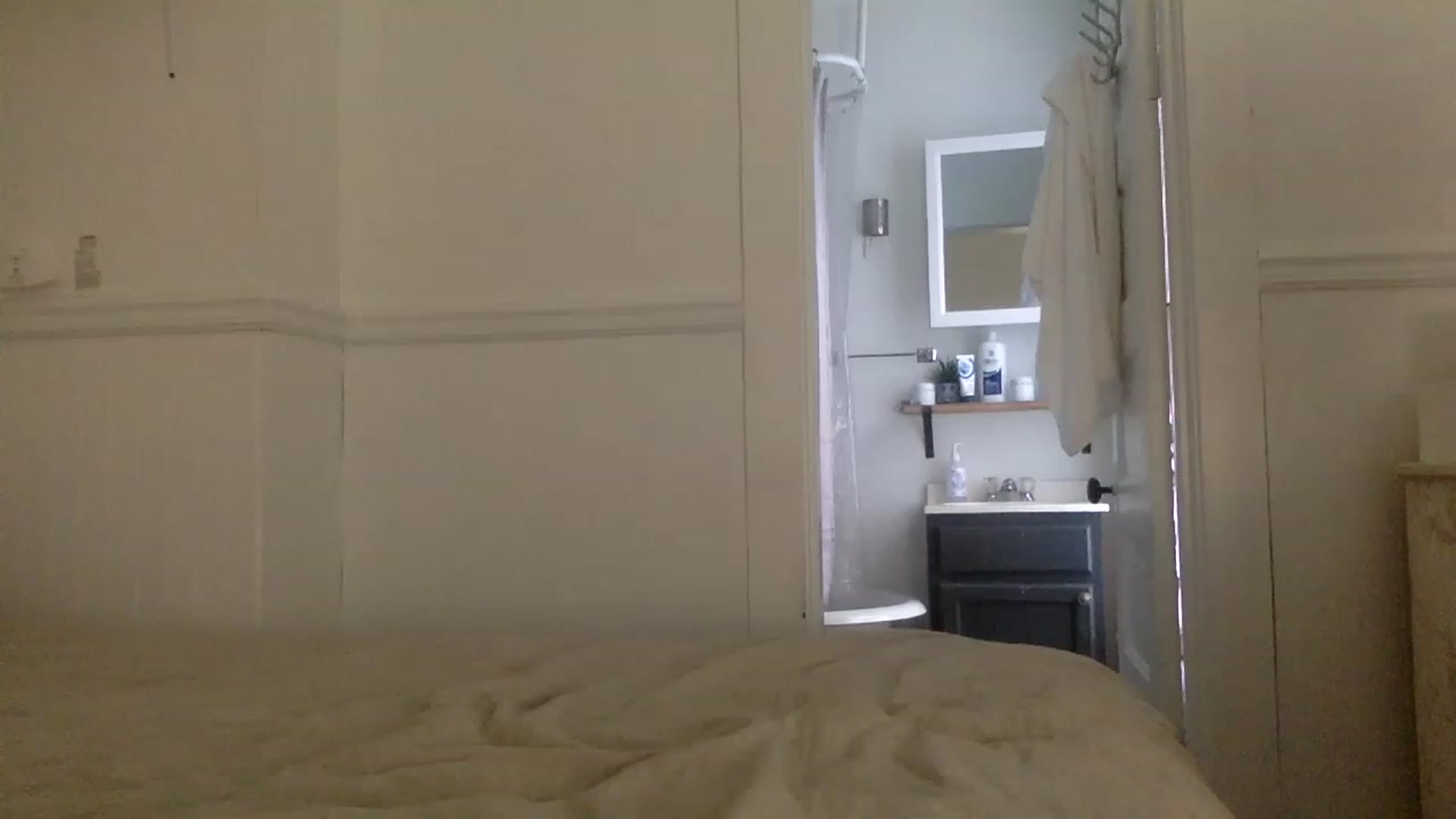 Gallery image thumbnail from Fitnessbaby69's myfreecams stream on, 12/16/2022, 14:47 image 8 of 20