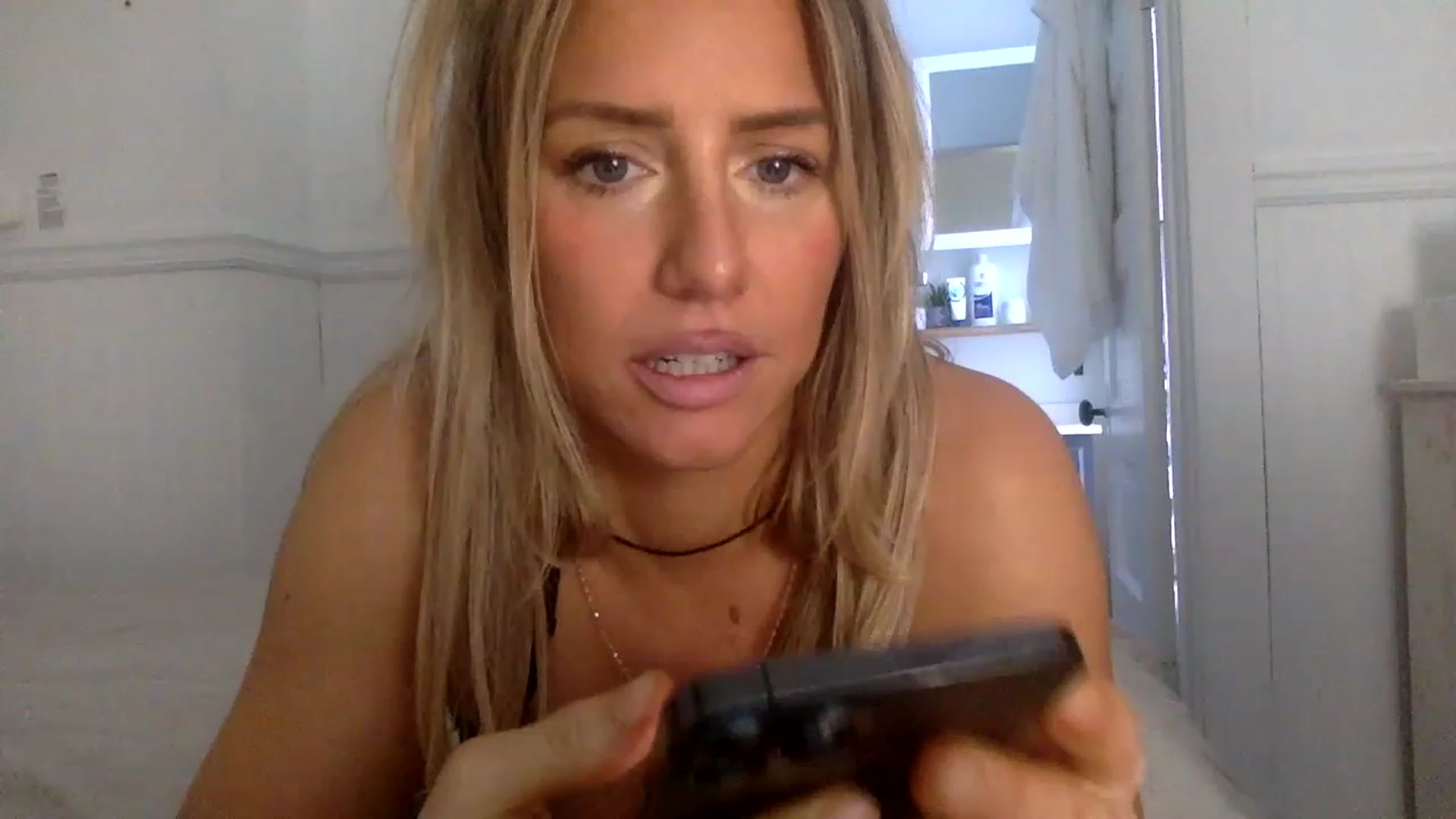 Gallery image thumbnail from Fitnessbaby69's myfreecams stream on, 12/16/2022, 14:47 image 10 of 20