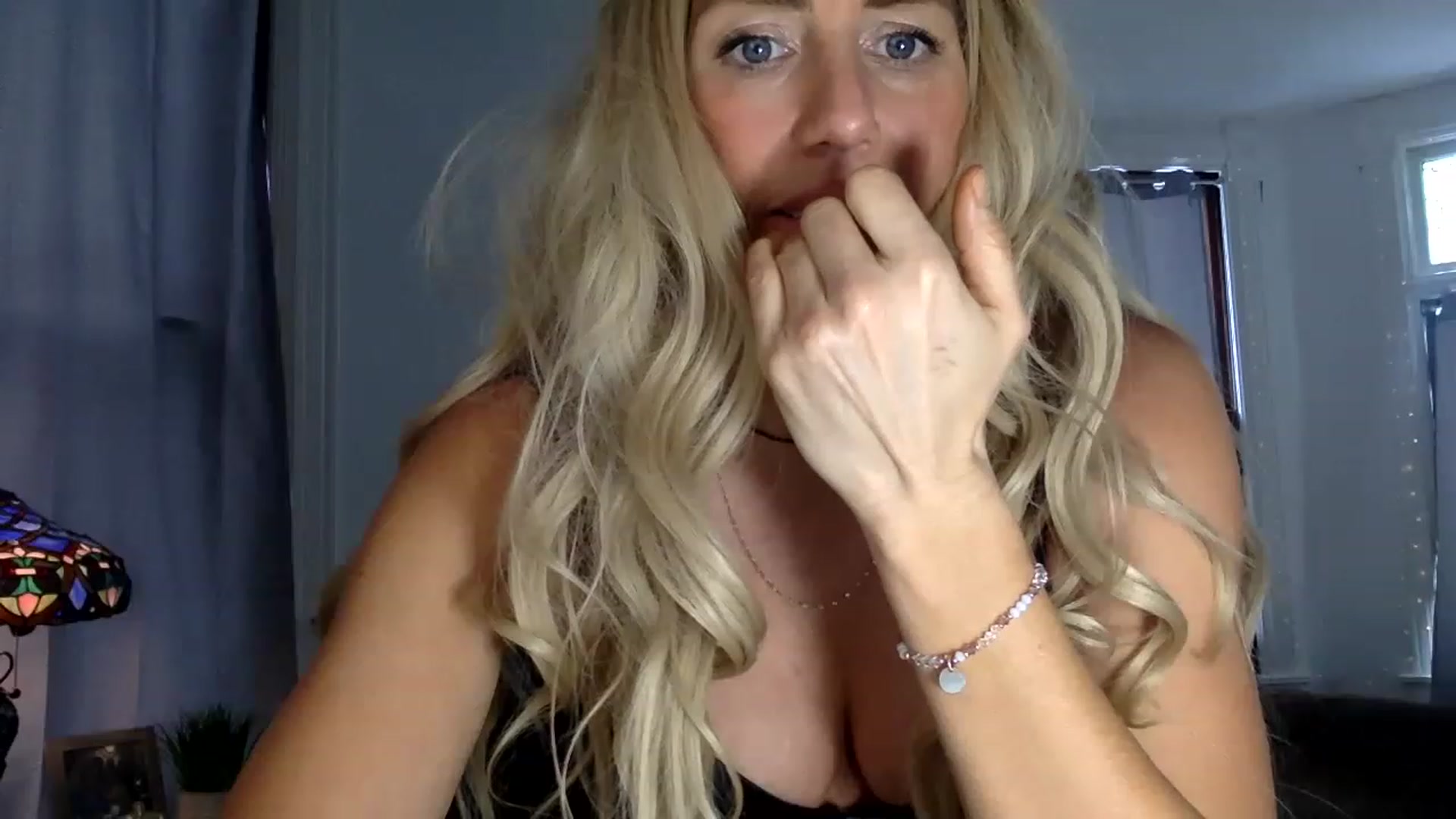 Gallery image thumbnail from Fitnessbaby69's myfreecams stream on, 12/21/2022, 20:07 image 20 of 20