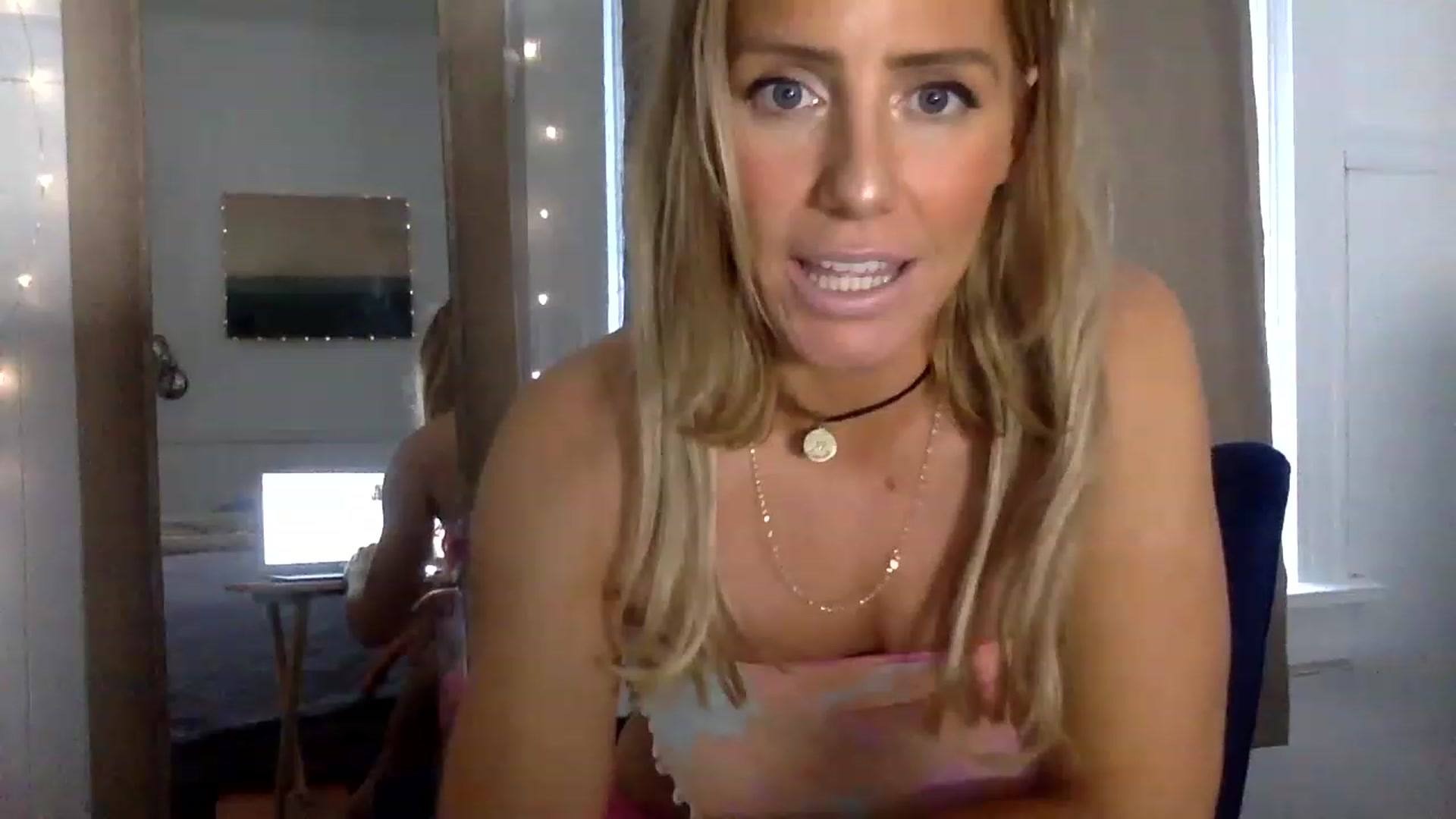Gallery image thumbnail from Fitnessbaby69's myfreecams stream on, 01/08/2023, 21:36 image 13 of 20