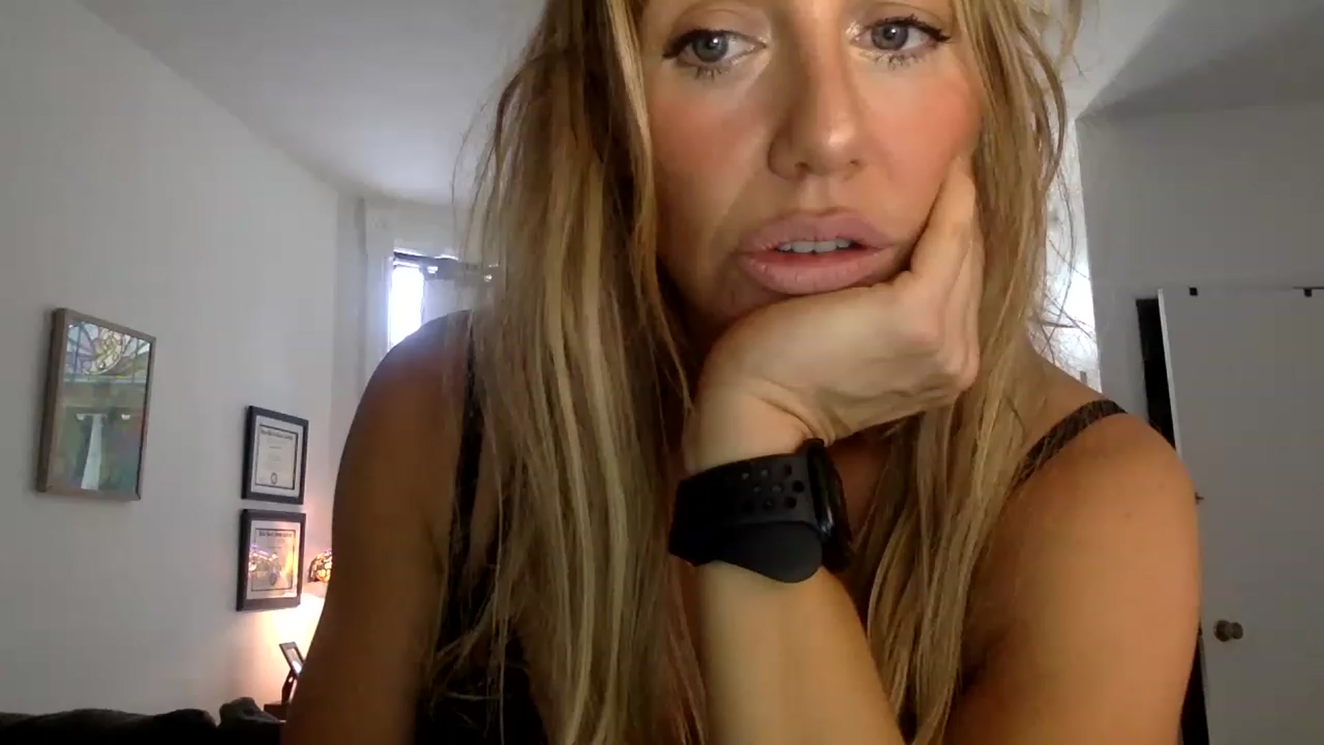 Gallery image thumbnail from Fitnessbaby69's myfreecams stream on, 01/18/2023, 16:23 image 15 of 20
