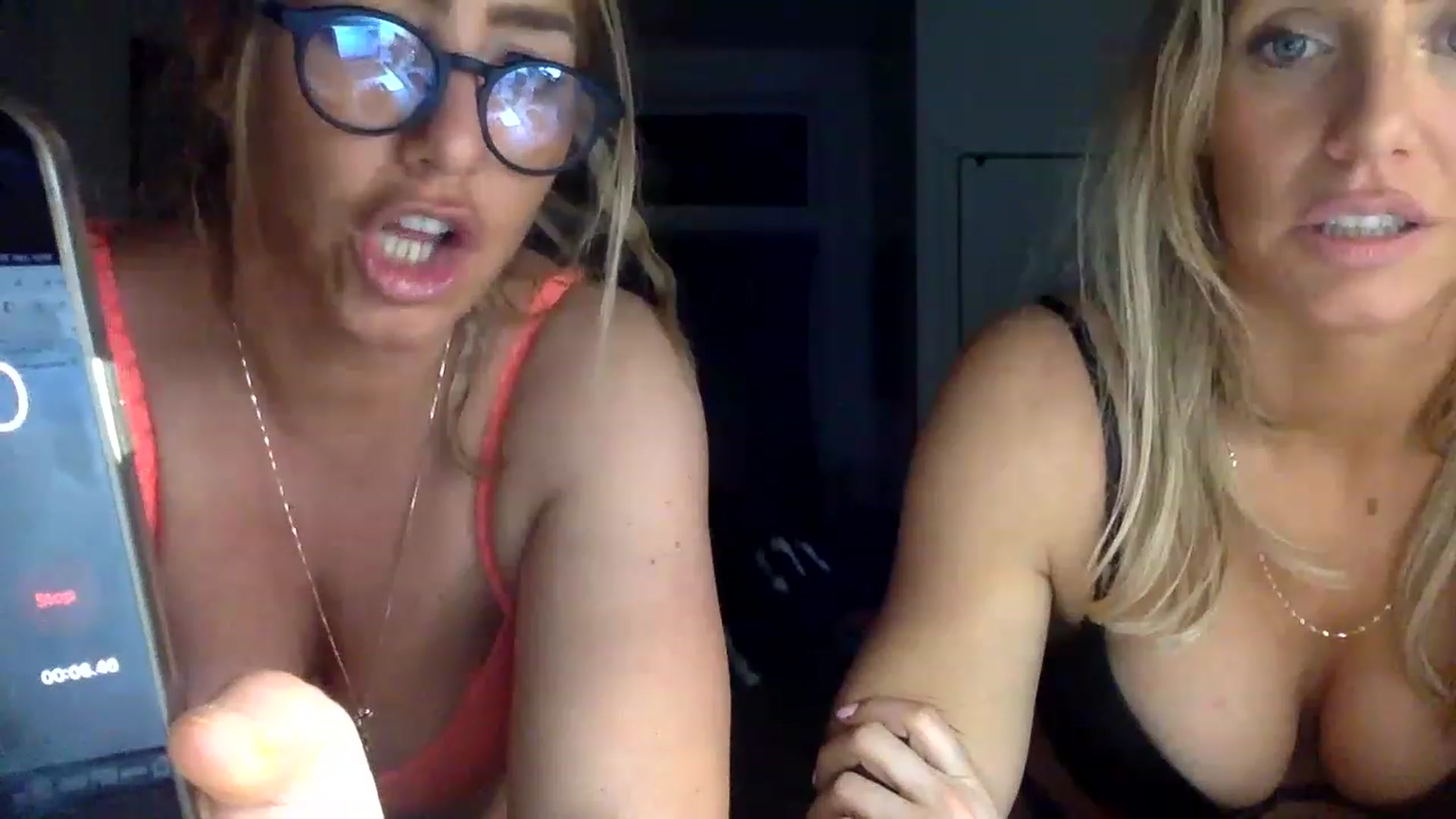 Gallery image thumbnail from Fitnessbaby69's myfreecams stream on, 01/31/2023, 01:12 image 13 of 20