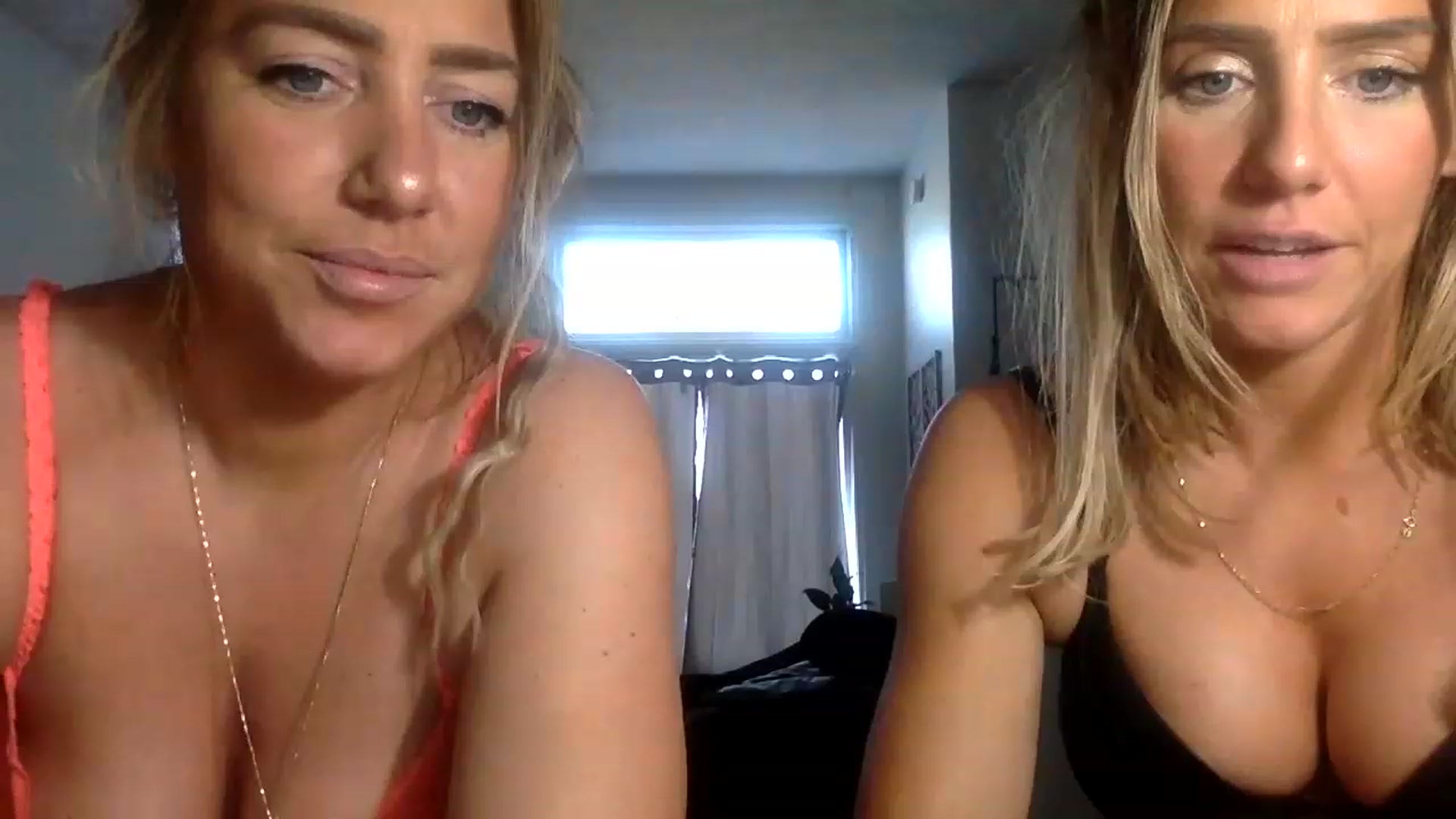 Gallery image thumbnail from Fitnessbaby69's myfreecams stream on, 01/31/2023, 20:45 image 18 of 20