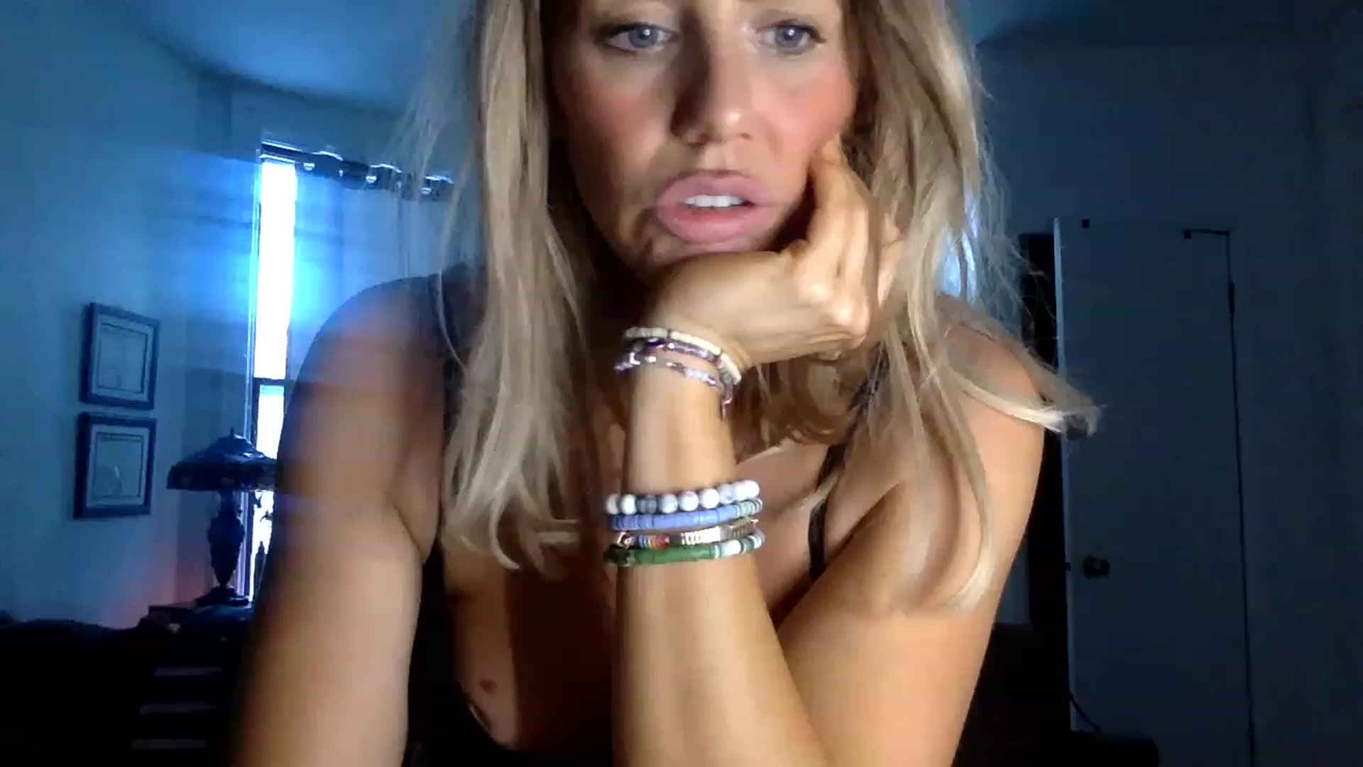 Gallery image thumbnail from Fitnessbaby69's myfreecams stream on, 03/29/2023, 12:17 image 2 of 20