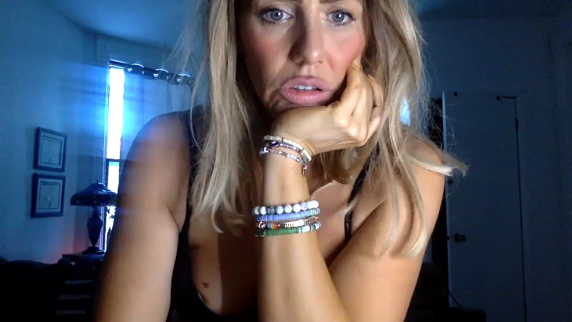 Gallery image thumbnail from Fitnessbaby69's myfreecams stream on, 03/29/2023, 12:17 image 1 of 20