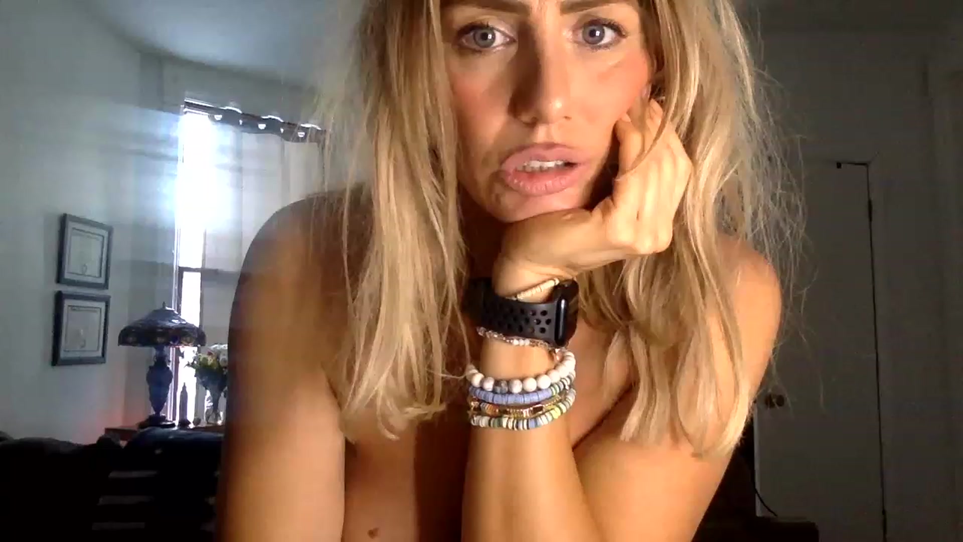 Gallery image thumbnail from Fitnessbaby69's myfreecams stream on, 03/29/2023, 12:17 image 16 of 20