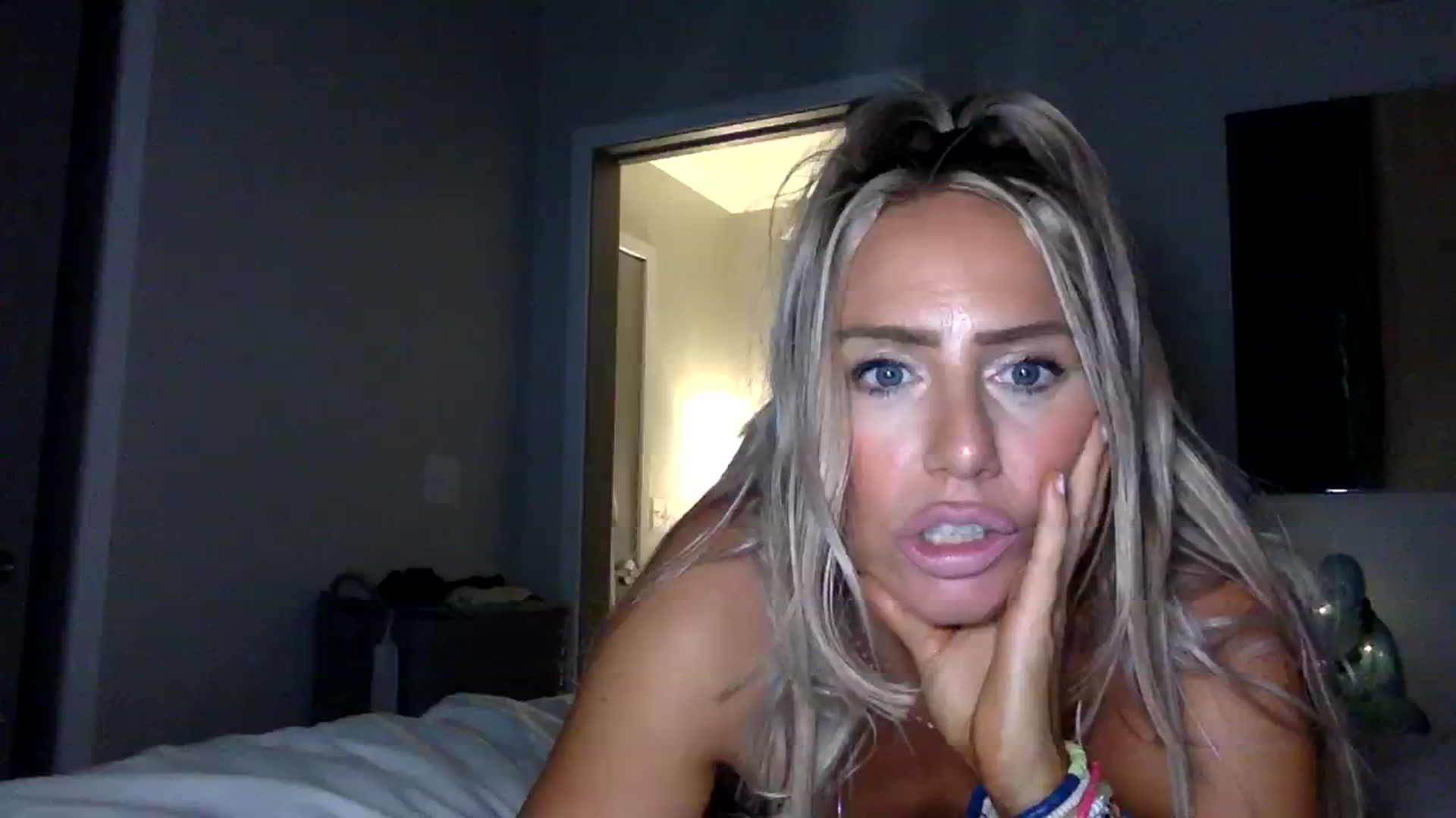 Gallery image thumbnail from Fitnessbaby69's myfreecams stream on, 09/26/2023, 21:28 image 18 of 20