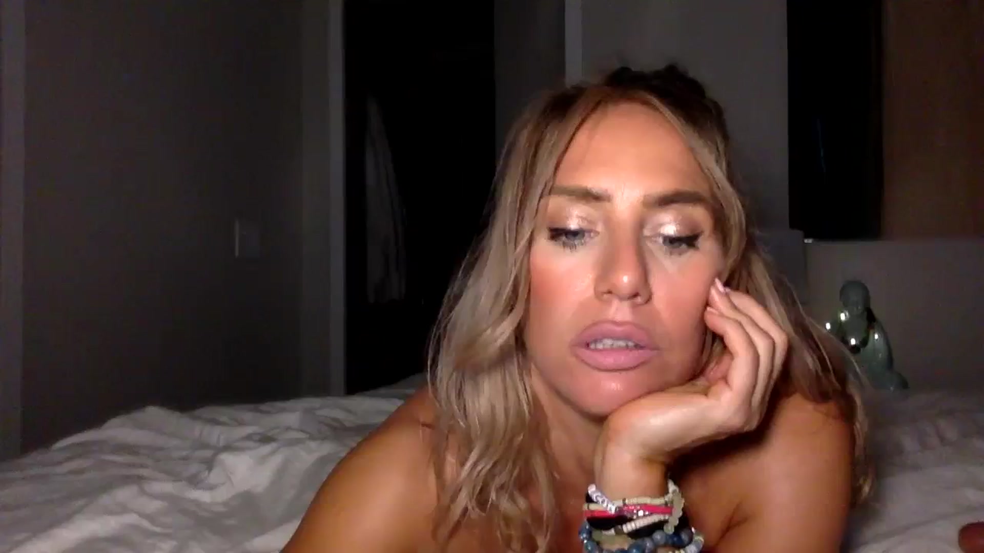 Gallery image thumbnail from Fitnessbaby69's myfreecams stream on, 09/28/2023, 14:51 image 4 of 20