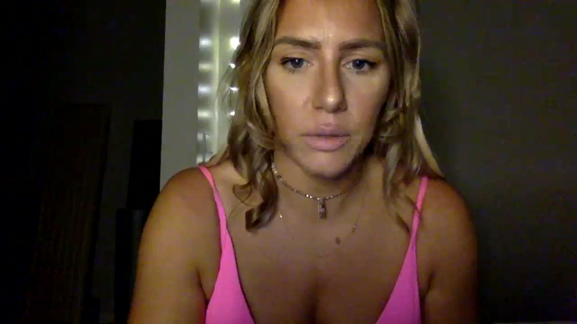 Gallery image thumbnail from Fitnessbaby69's myfreecams stream on, 11/20/2023, 12:23 image 3 of 20