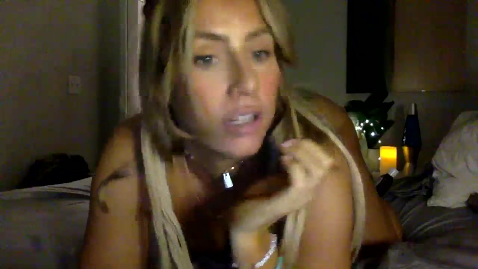 Gallery image thumbnail from Fitnessbaby69's myfreecams stream on, 11/20/2023, 13:04 image 19 of 20