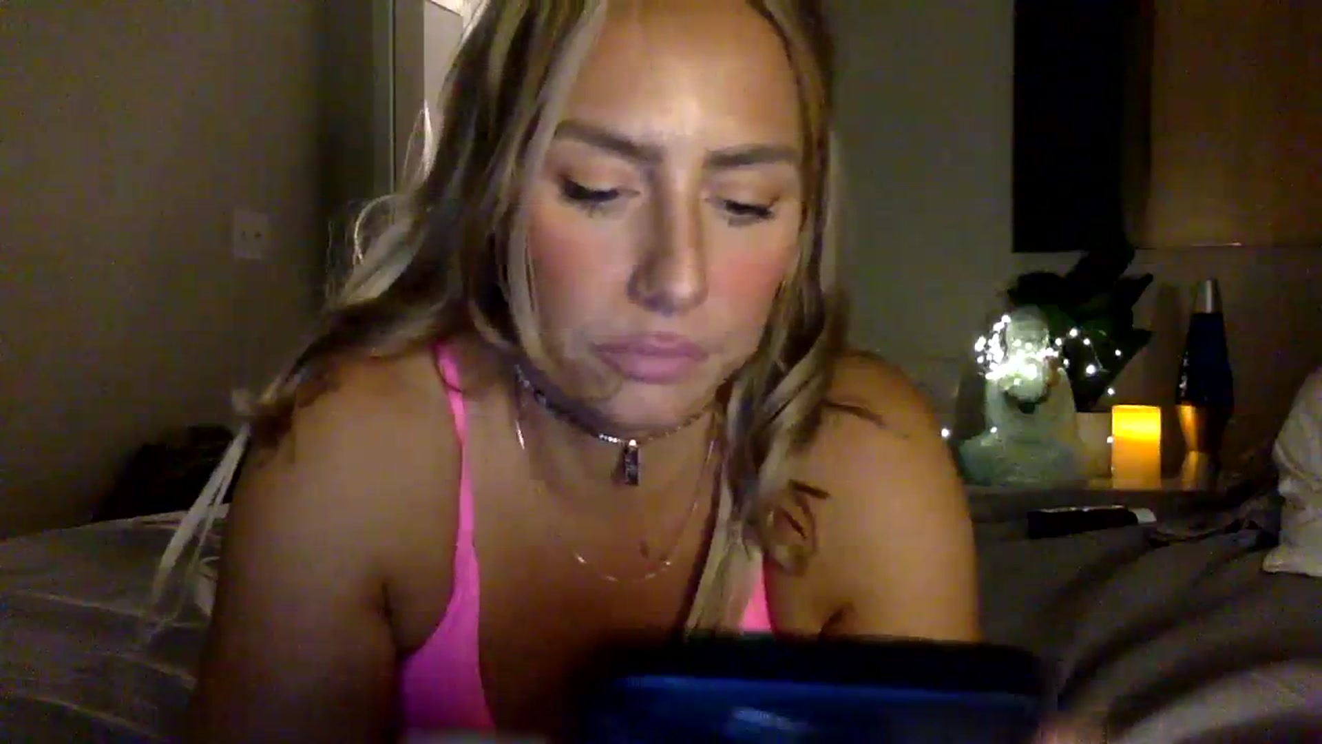 Gallery image thumbnail from Fitnessbaby69's myfreecams stream on, 11/20/2023, 13:04 image 14 of 20