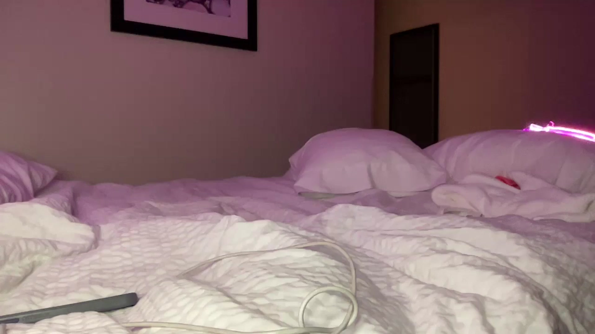 Gallery image thumbnail from Fitnessbaby69's myfreecams stream on, 08/15/2024, 11:48 image 7 of 20