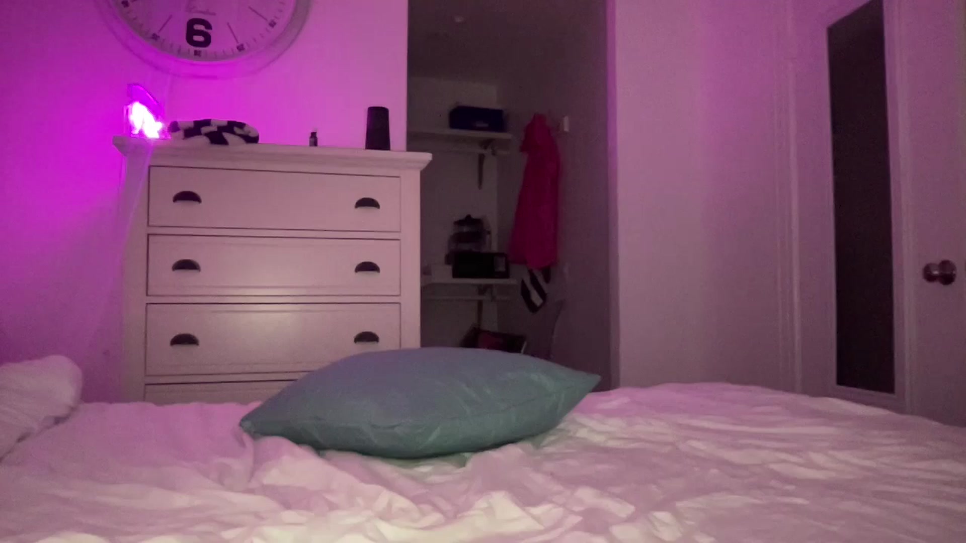 Gallery image thumbnail from Fitnessbaby69's myfreecams stream on, 11/29/2024, 12:04 image 10 of 20