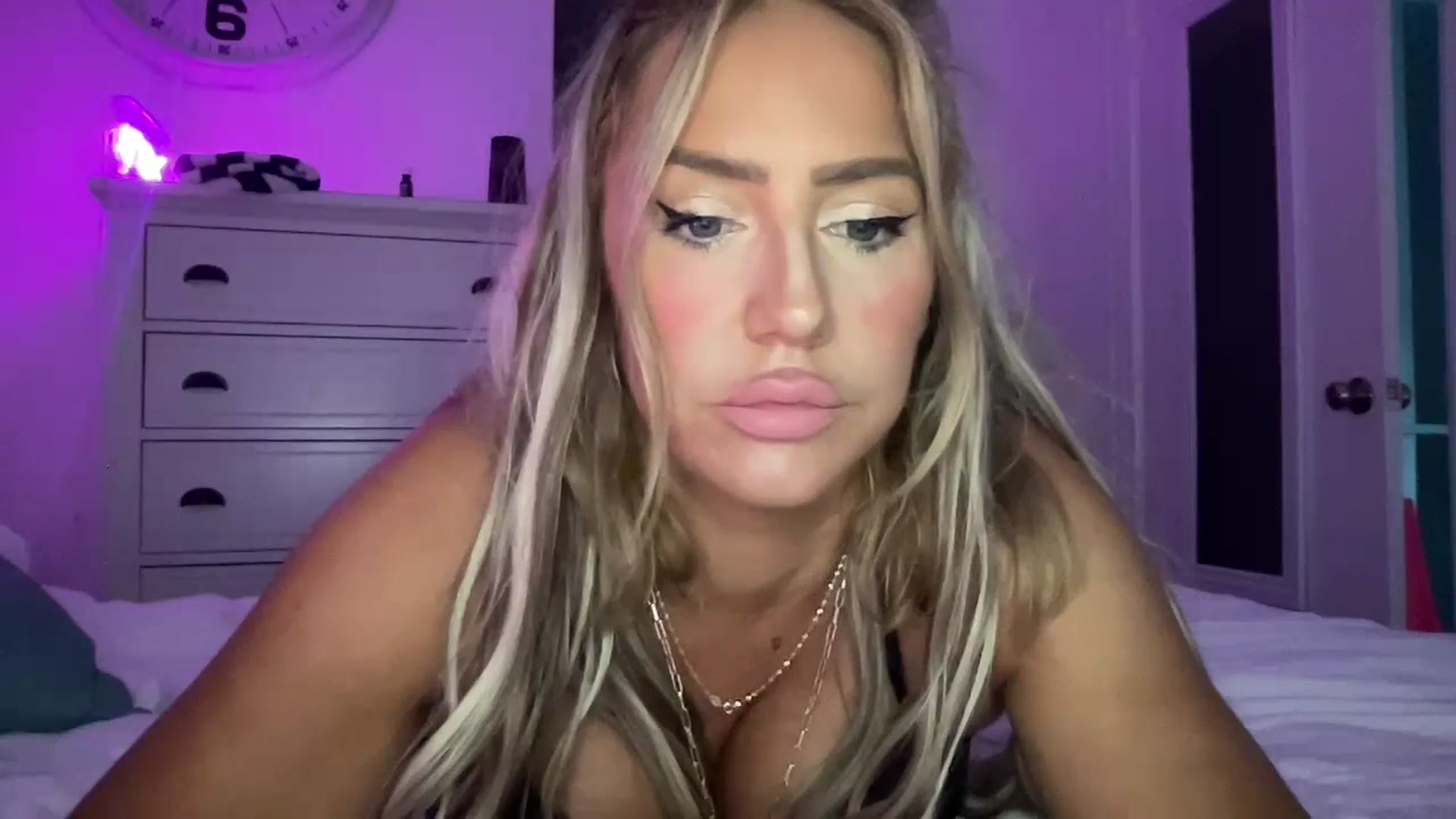 Gallery image thumbnail from Fitnessbaby69's myfreecams stream on, 11/29/2024, 12:19 image 15 of 20