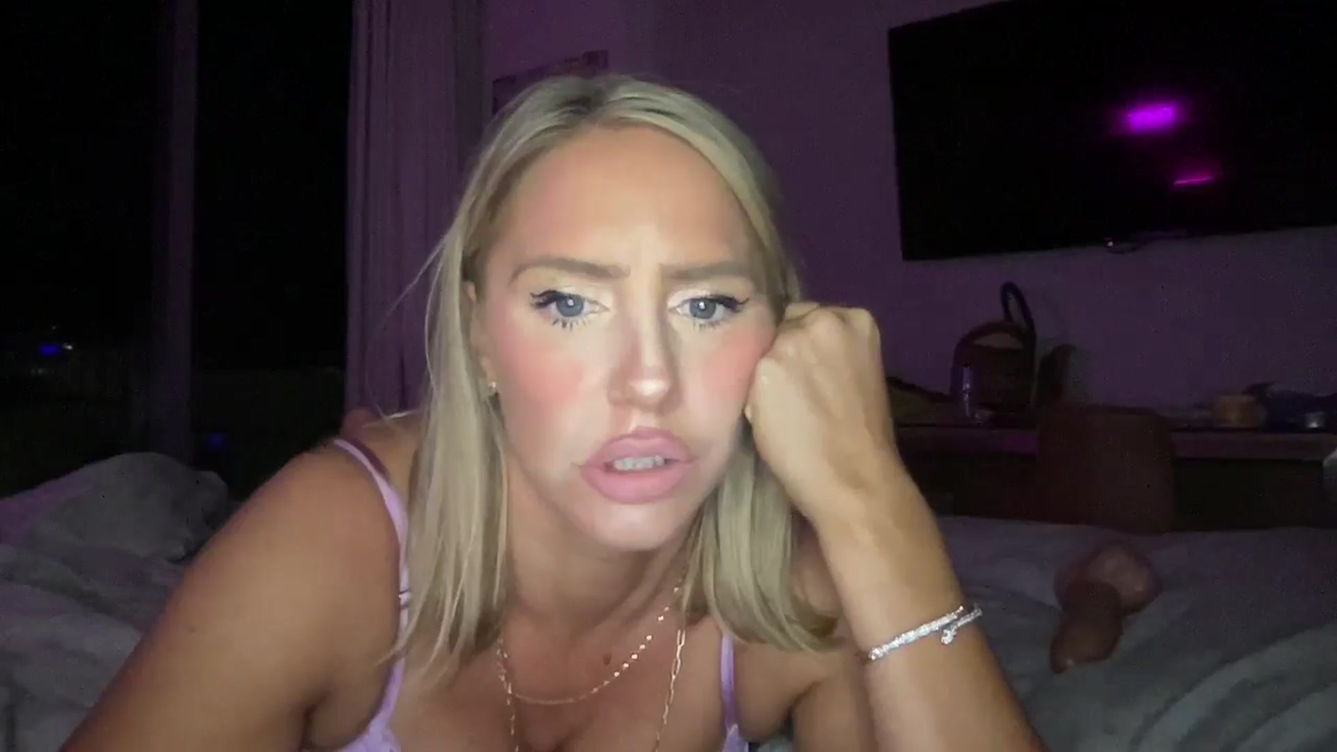 Gallery image thumbnail from Fitnessbaby69's myfreecams stream on, 12/03/2024, 10:38 image 4 of 20