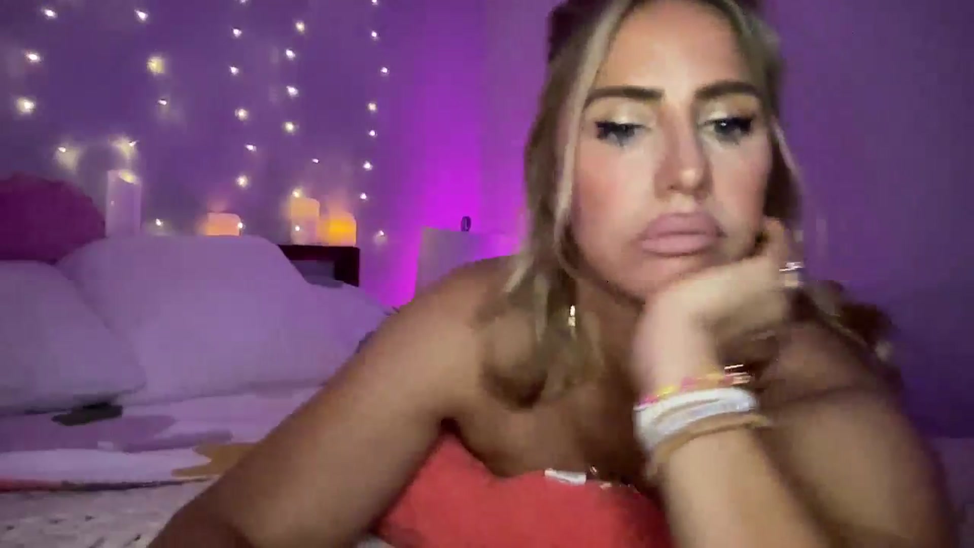 Gallery image thumbnail from Fitnessbaby69's myfreecams stream on, 01/12/2025, 10:28 image 9 of 20