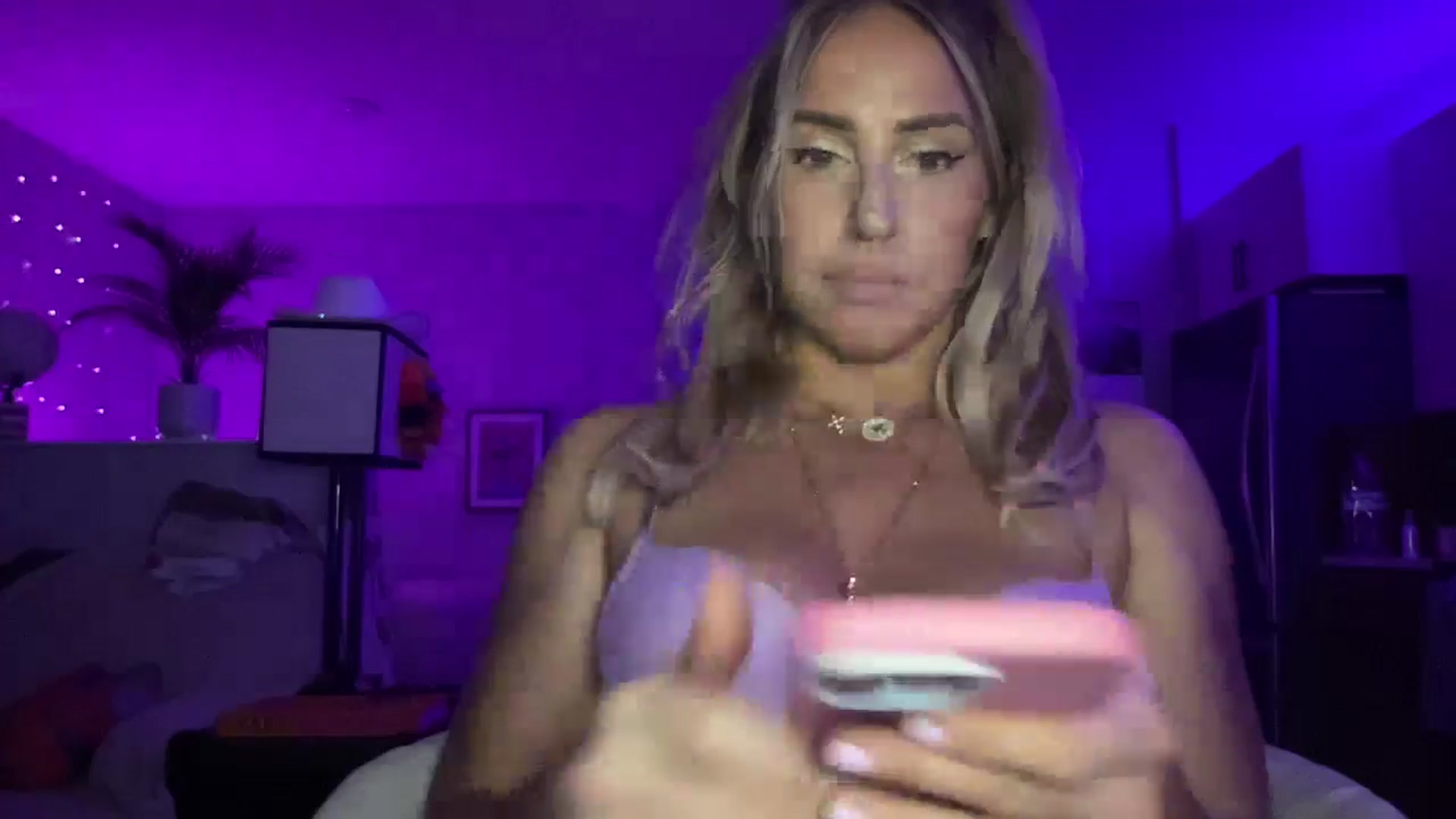 Gallery image thumbnail from Fitnessbaby69's myfreecams stream on, 02/27/2025, 11:39 image 12 of 20