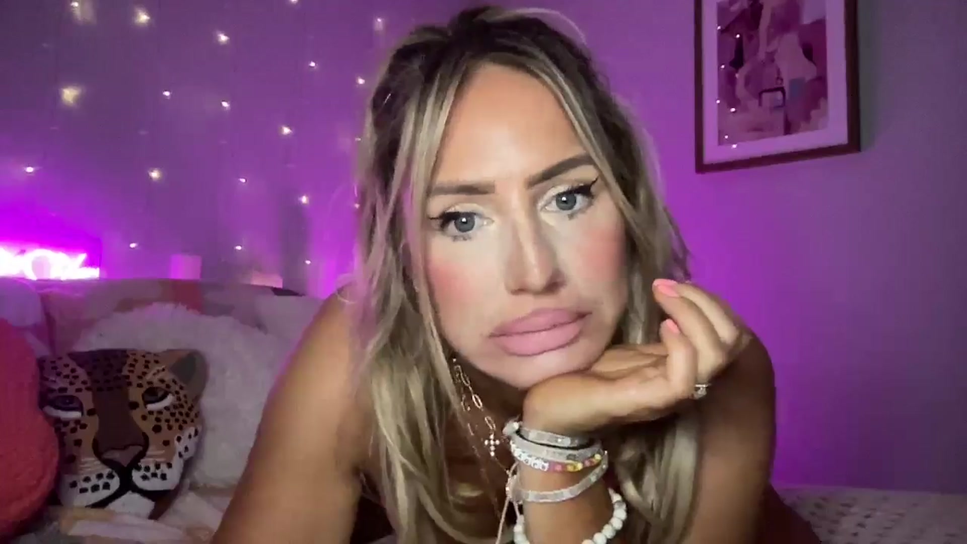 Gallery image thumbnail from Fitnessbaby69's myfreecams stream on, 03/02/2025, 10:32 image 2 of 20
