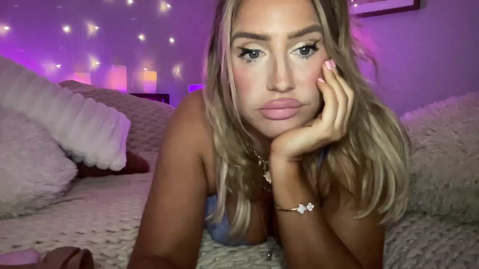 Gallery image thumbnail from Fitnessbaby69's myfreecams stream on, 04/29/2025, 10:44 image 19 of 20