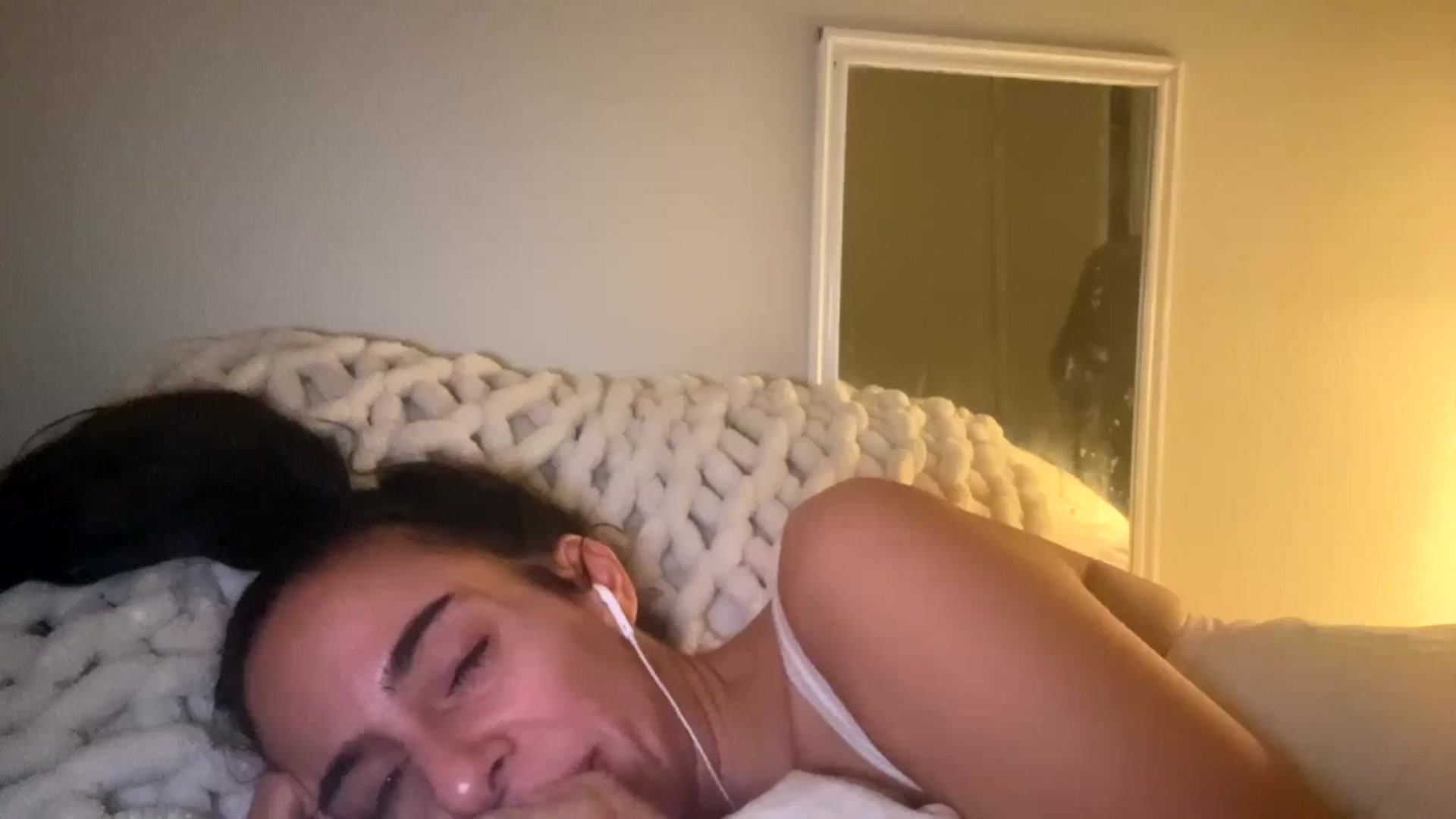 Gallery image thumbnail from Fitnessslut's myfreecams stream on, 02/02/2026, 08:15 image 16 of 20