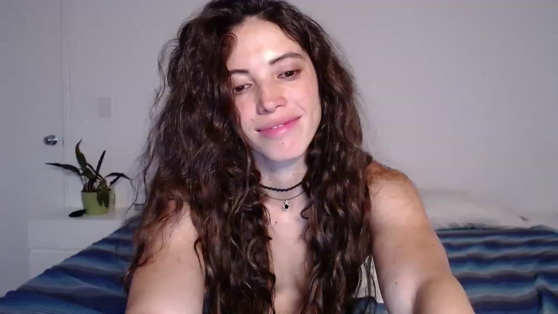 Gallery image thumbnail from Fitsexygirl's myfreecams stream on, 11/24/2022, 24:07 image 8 of 20