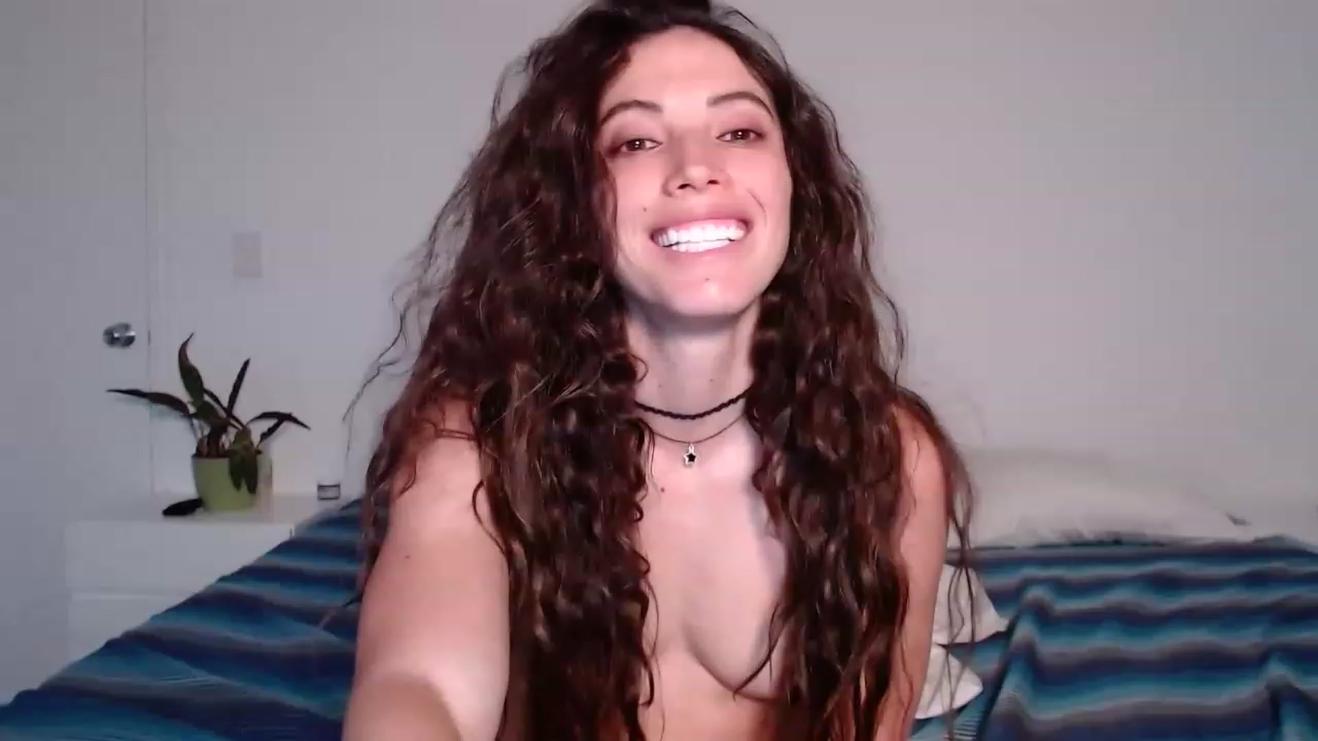 Gallery image thumbnail from Fitsexygirl's myfreecams stream on, 11/24/2022, 24:35 image 1 of 20